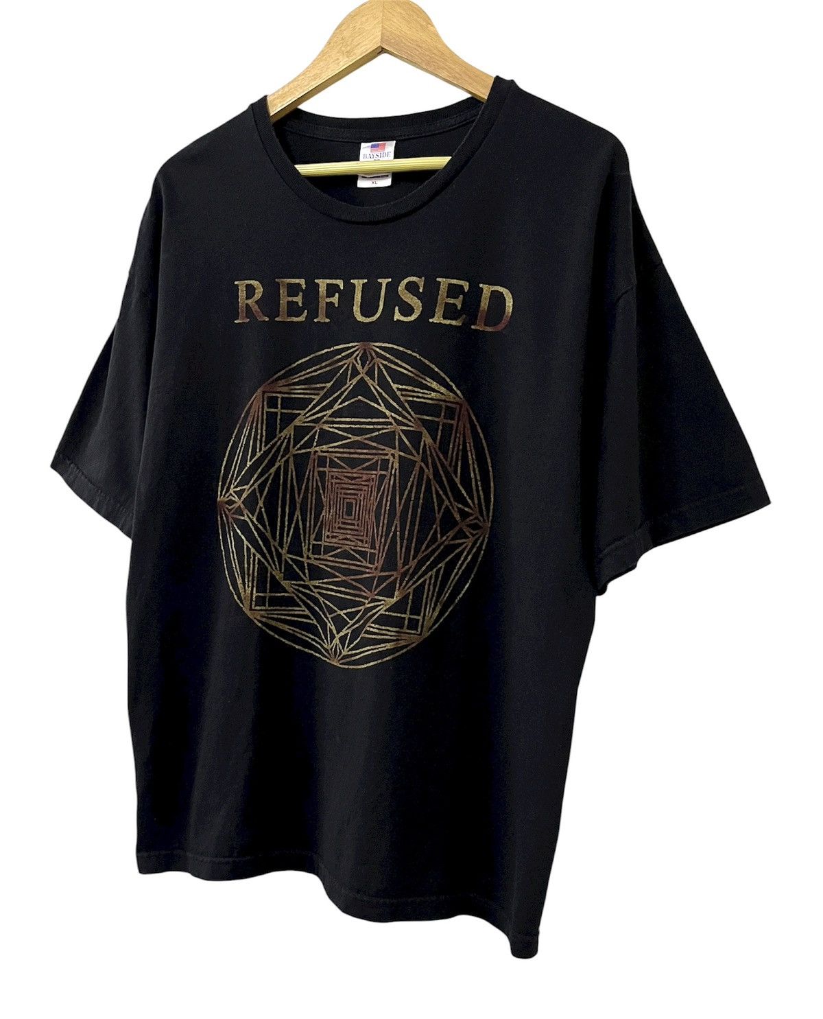 Band Tees VINTAGE 00s REFUSED SWEEDISH HARDCORE PUNK BAND TSHIRT Size US XL / EU 56 / 4 - 4 Thumbnail