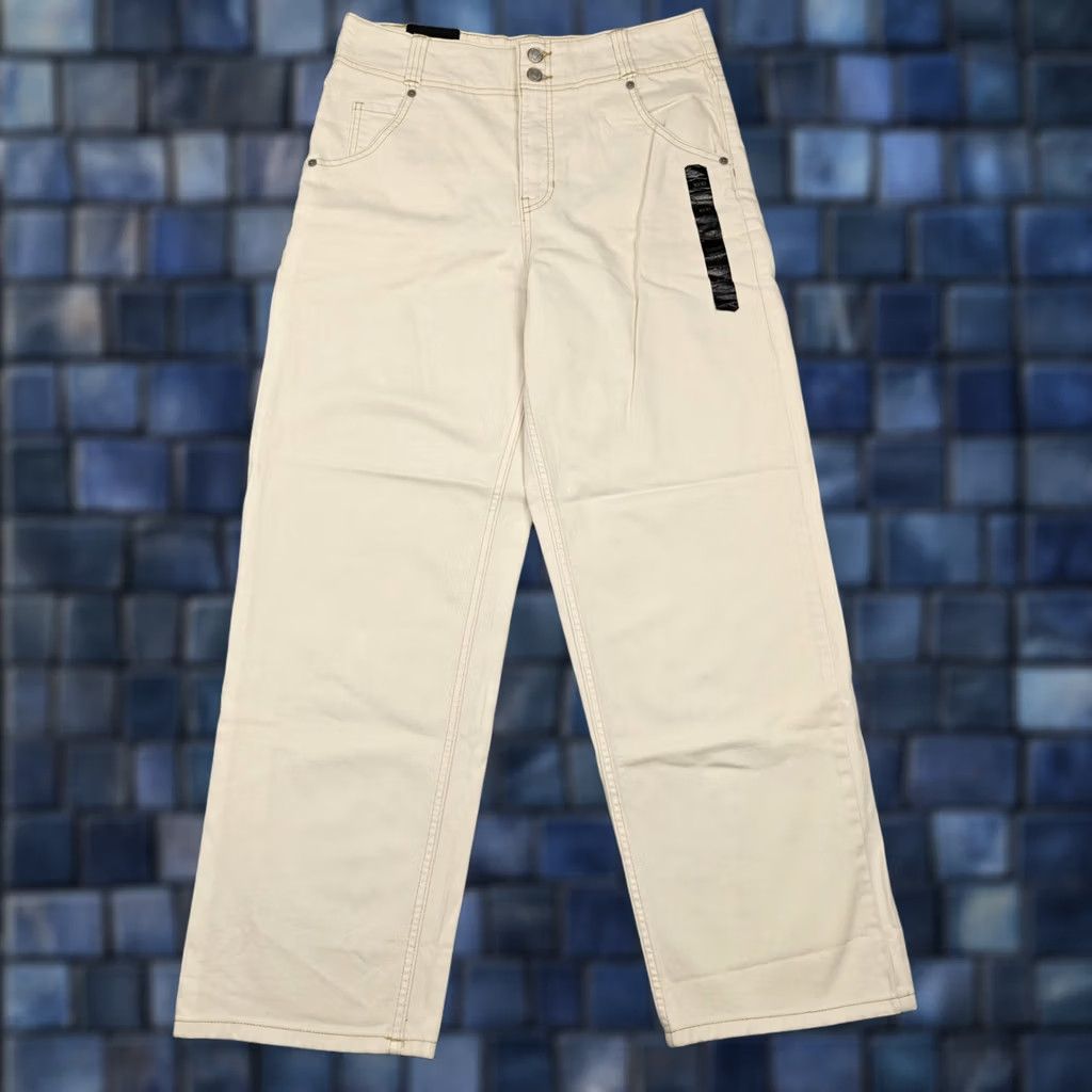 Banana Republic Banana Republic Womens 10 White Denim Jeans Ultra High-Rise Straight 30x29 New Size 32" / US 10 / IT 46 - 1 Thumbnail