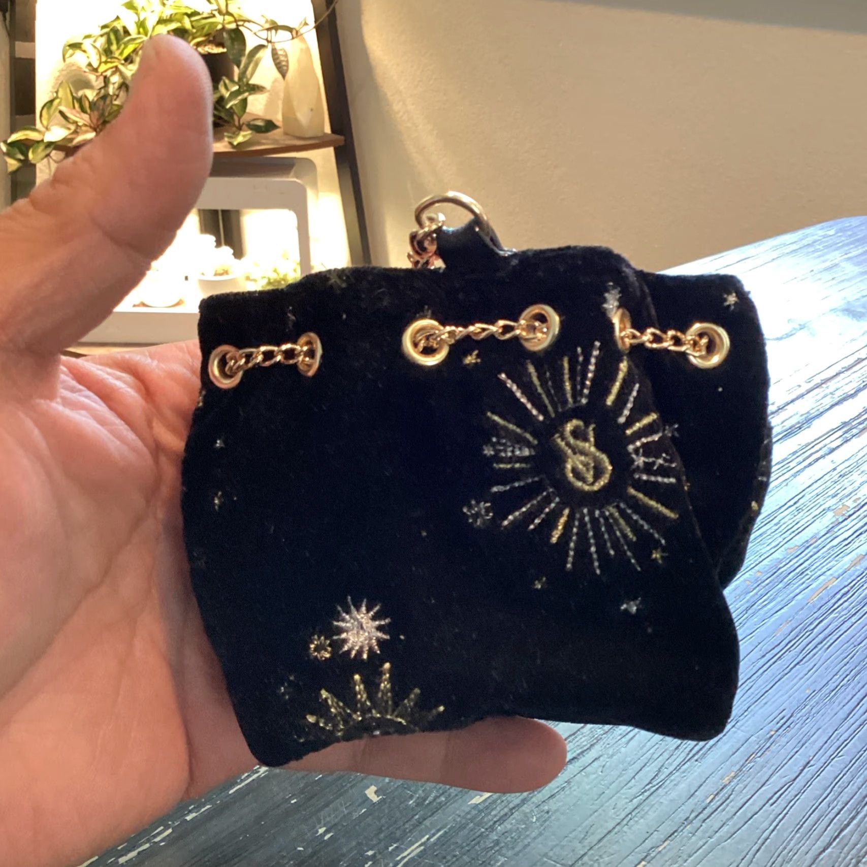 Victoria's Secret Victoria's Secret Black Coin Keychain Bag Unisex S Detachable Size ONE SIZE - 3 Thumbnail