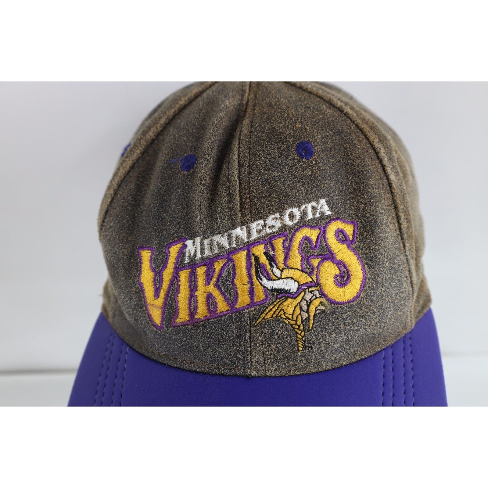 Vintage Vintage 90s Distressed Suede Leather Minnesota Vikings Hat Size ONE SIZE - 3 Thumbnail