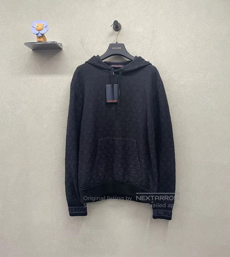 Louis Vuitton Louis Vuitton SS23 Logo Wool Sweatshirt. Size US M / EU 48-50 / 2 - 2 Thumbnail
