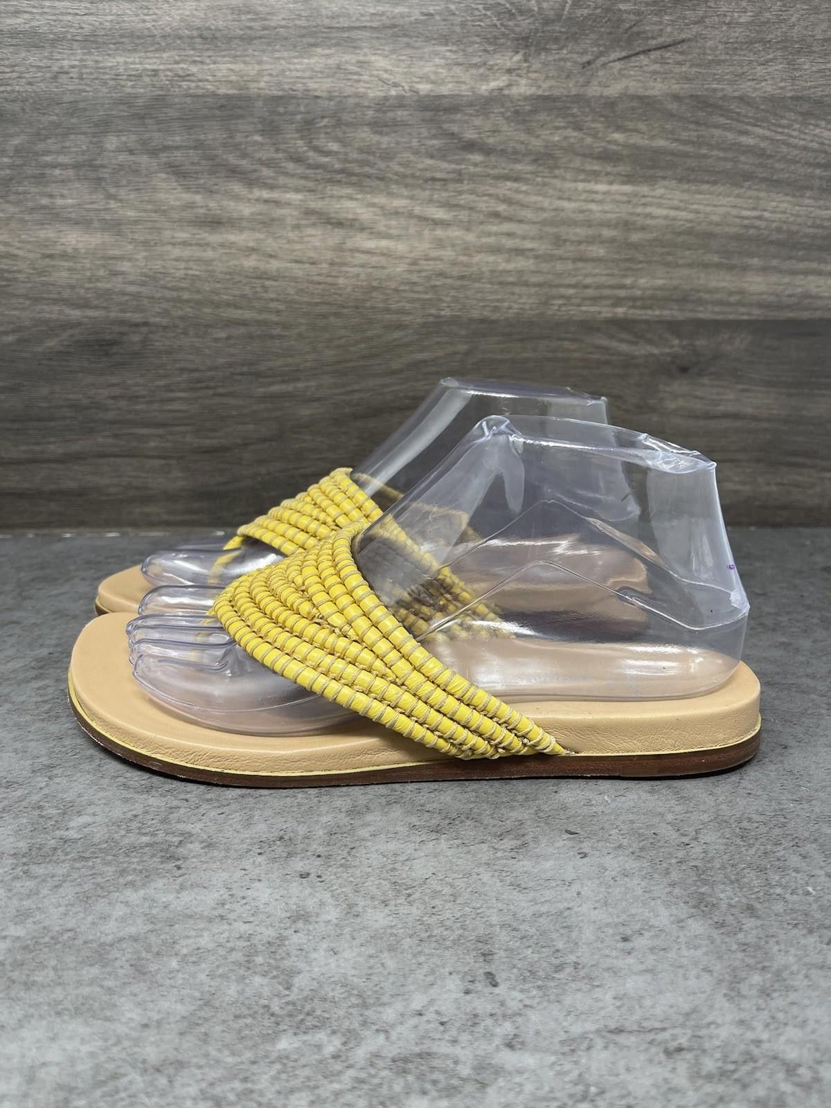 Donald Pliner Donald J Pilner Sandals Womens Size 7.5 Yellow Lisa Leather Size US 7.5 / IT 37.5 - 1 Thumbnail