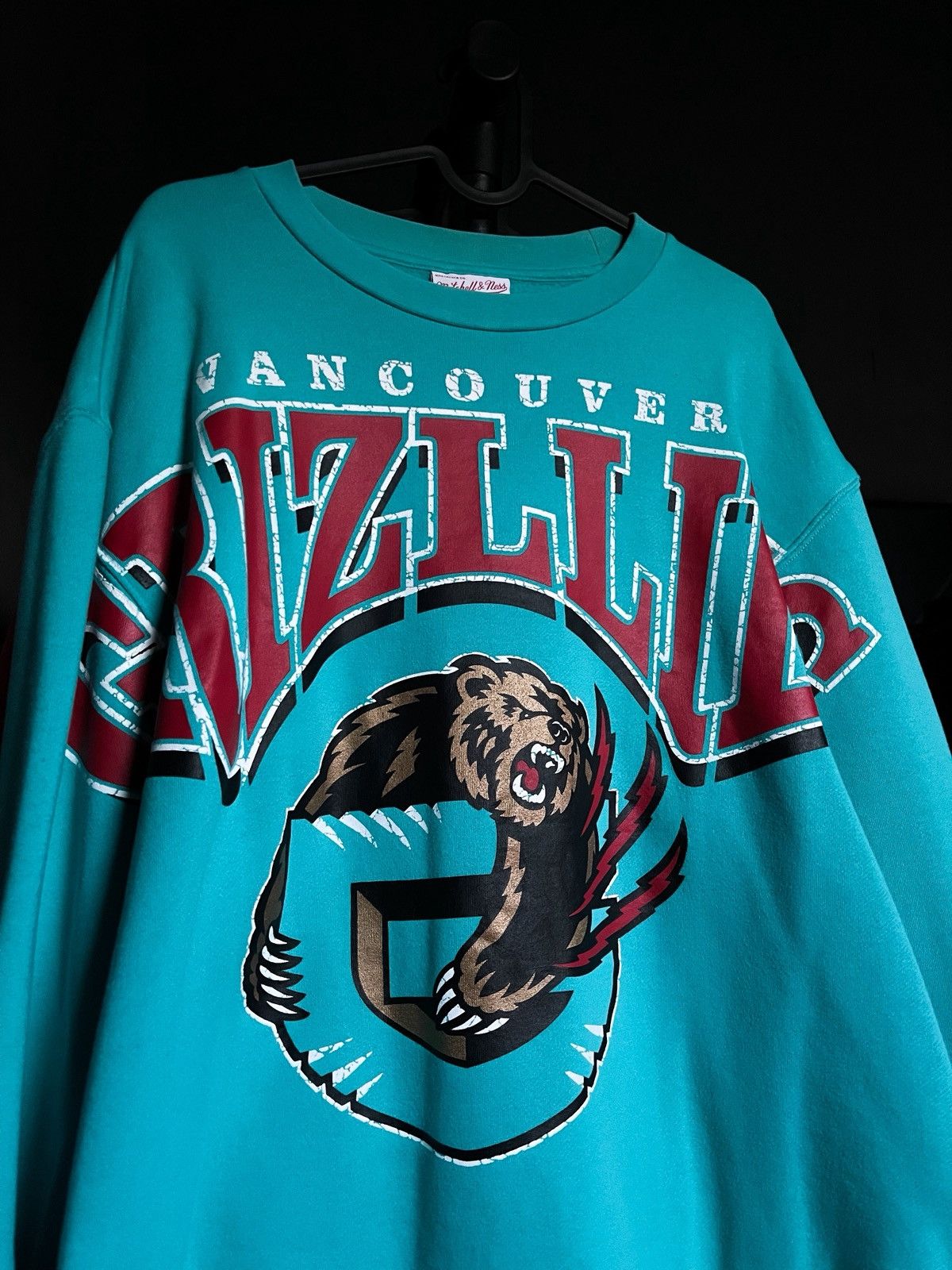 NBA NBA Vancouver Grizzlies x Mitchell & New Crew Sweatshirt Size US L / EU 52-54 / 3 - 1 Thumbnail