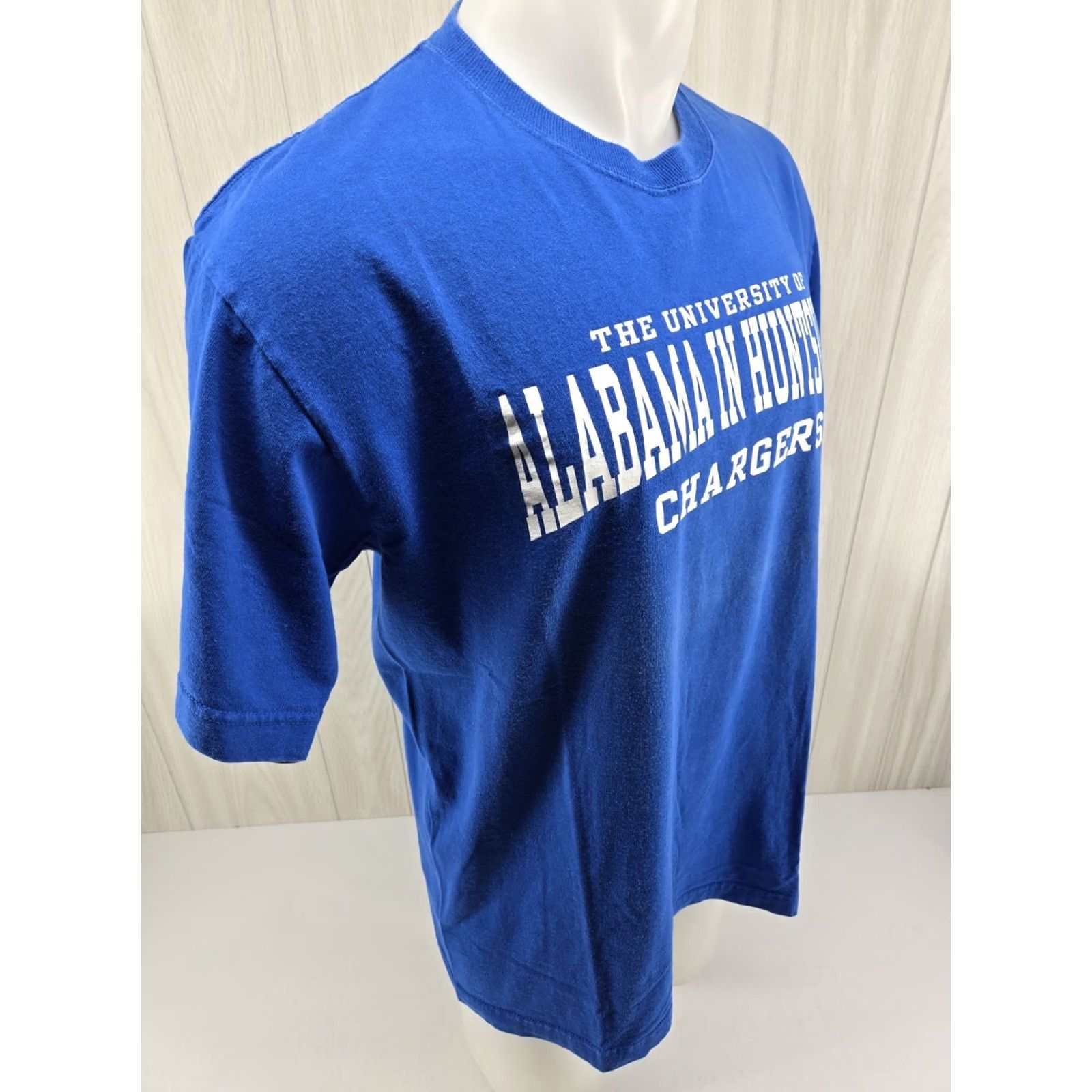 Jerzees UAH Chargers T Shirt BLUE LARGE Jerzees University Huntsville USA Size US L / EU 52-54 / 3 - 7 Thumbnail