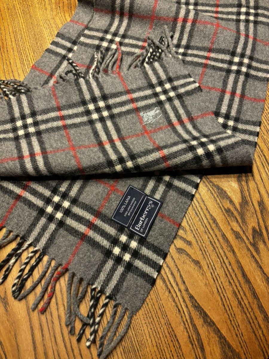 Burberry Burberry Grey Wool Nova Check Scarf Size ONE SIZE - 2 Thumbnail