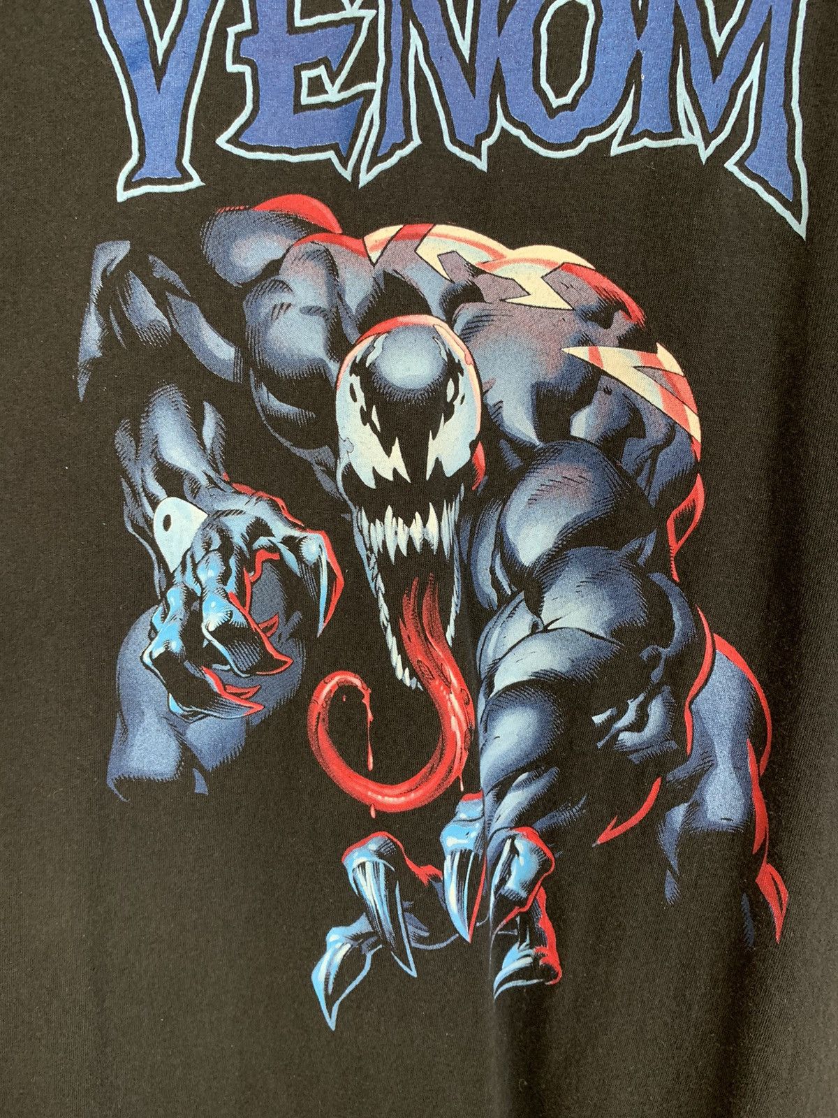 Fruit Of The Loom Y2K Venom Marvel T-shirt Size US L / EU 52-54 / 3 - 9 Thumbnail