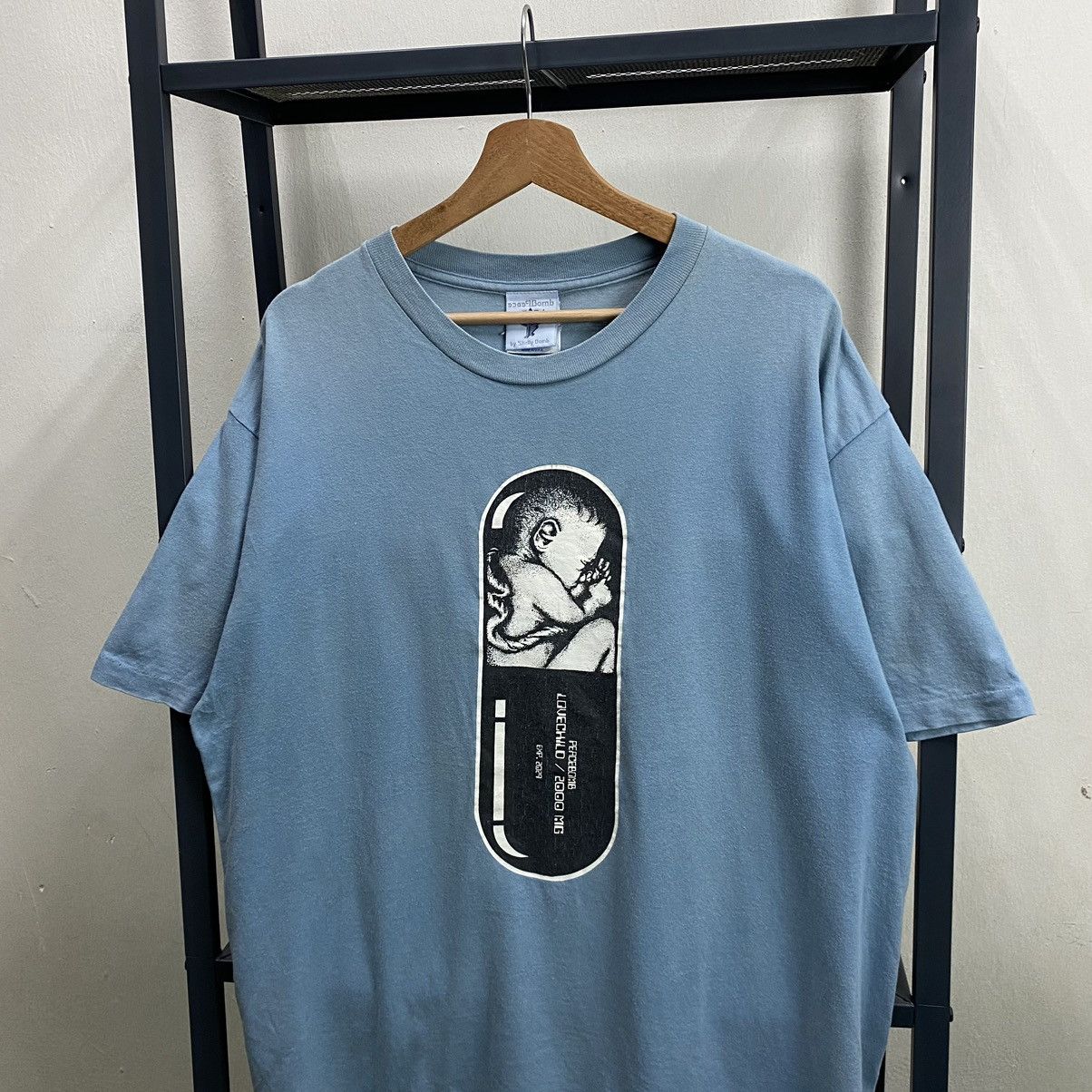 Band Tees True VINTAGE Peace Bomb By Shelly Bomb Tshirts Size US XL / EU 56 / 4 - 3 Thumbnail