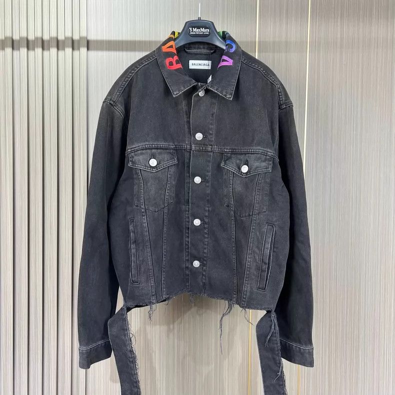 Balenciaga Balenciaga size 34 Embroidered Rainbow Letter Denim Jacket Size US M / EU 48-50 / 2 - 1 Thumbnail