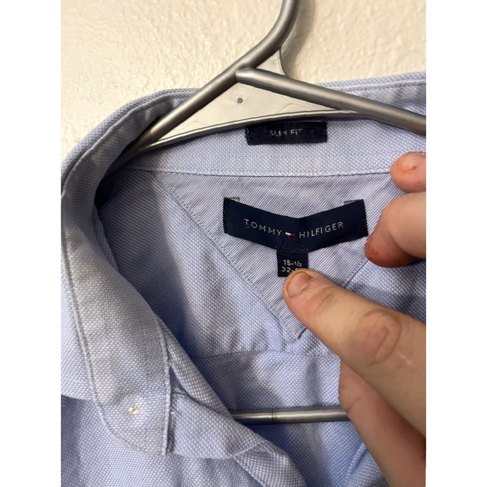 Tommy Hilfiger Tommy Hilfiger Shirt Slim Fit Long Sleeve Button Front 15.5 Blue Mens Dress Shirt Size US M / EU 48-50 / 2 - 2 Thumbnail