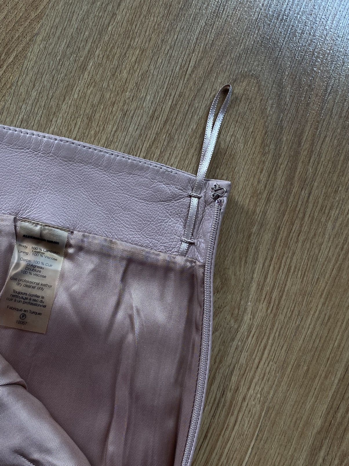 Alexander Wang Alexander Wang Nude Lambskin Mini Skirt – Size S Size 27" / US 4 / IT 40 - 6 Thumbnail