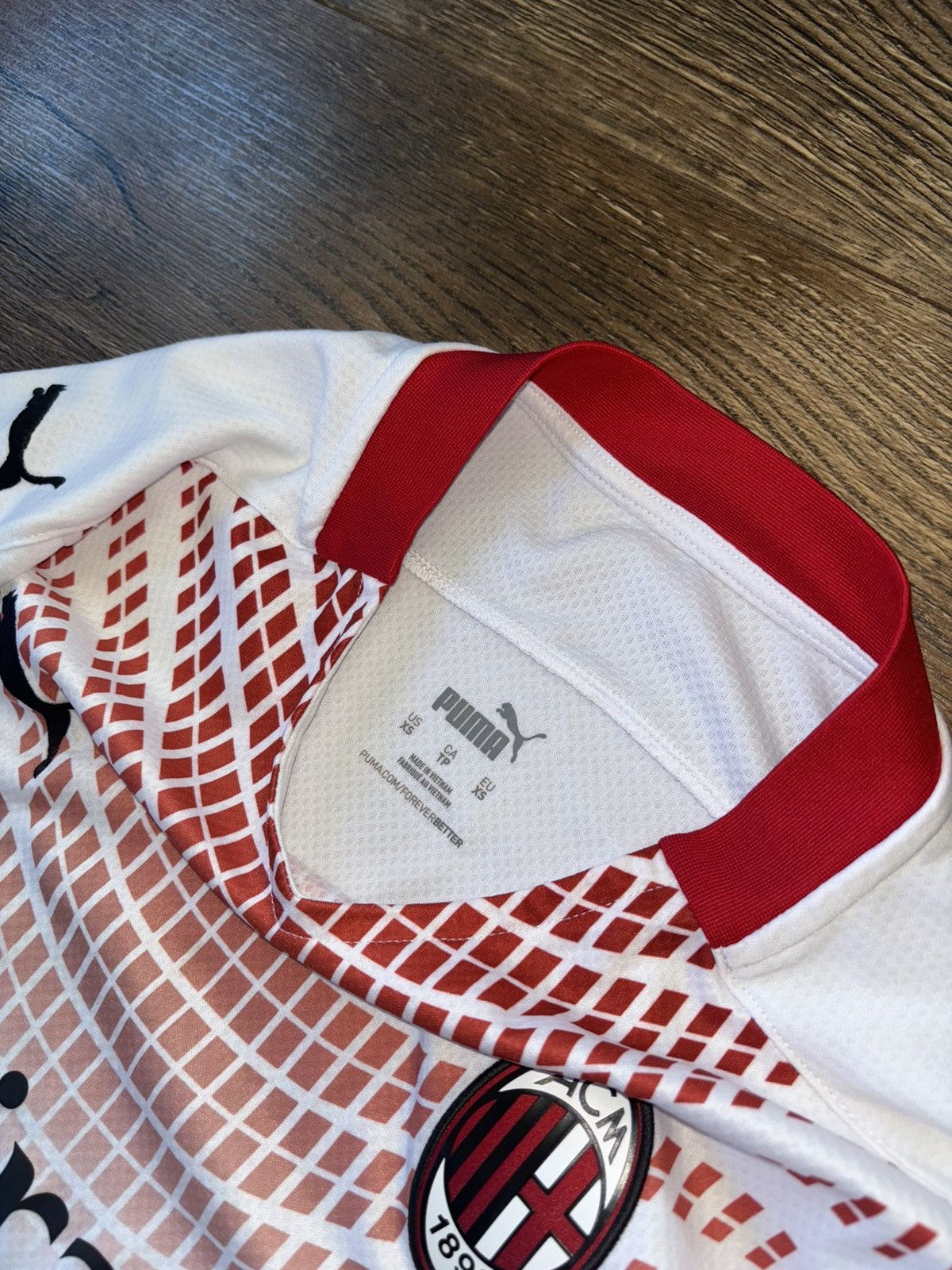 Adidas AC MILAN 20/21 AWAY FOOTBALL SHIRT JERSEY PUMA 757278-02 Size US XS / EU 42 / 0 - 7 Thumbnail