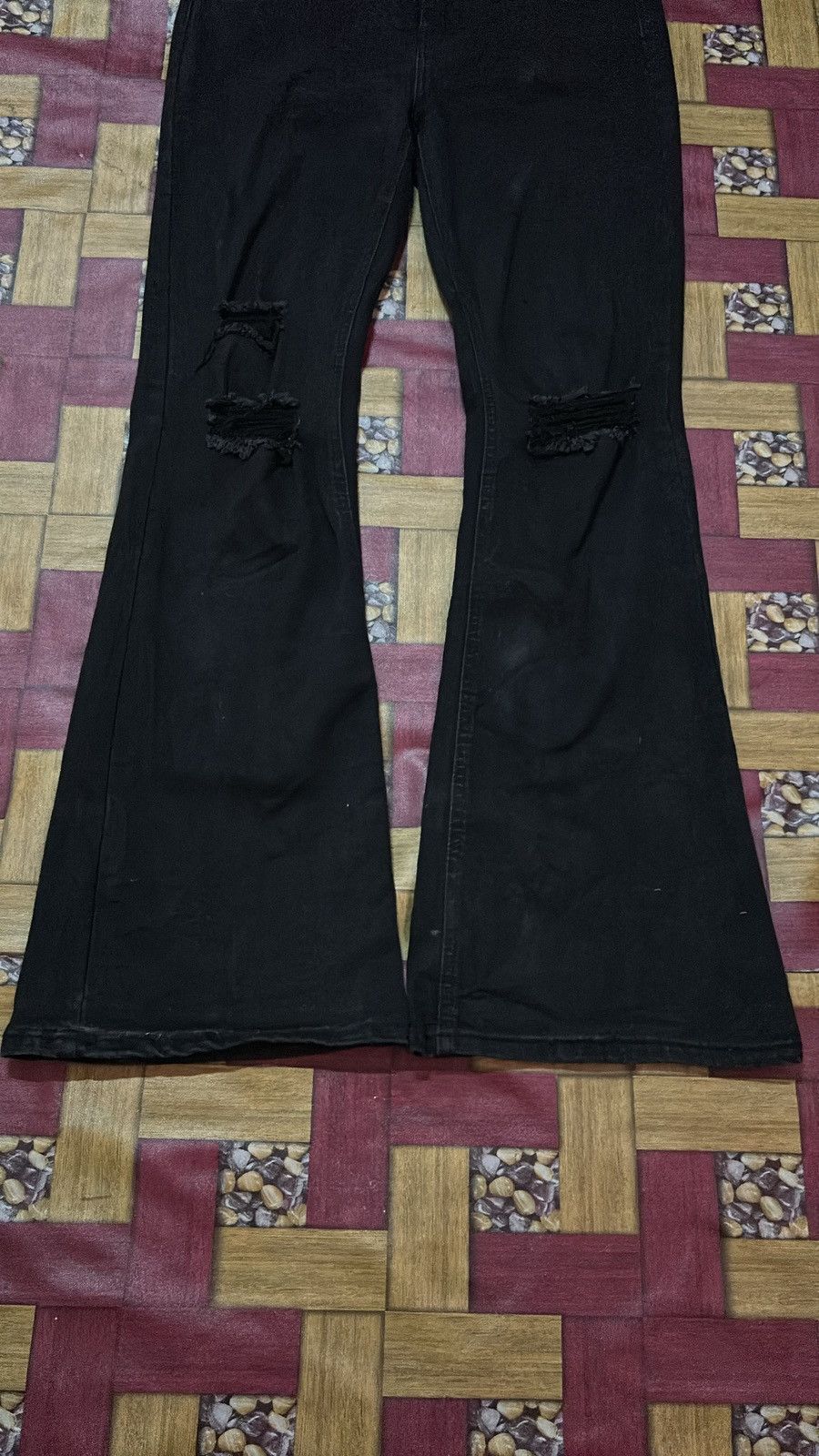 If Six Was Nine × Japanese Brand × Le Grande Bleu (L.G.B.) Wax Jeans Distressed Flare Jeans Size 28" / US 6 / IT 42 - 2 Thumbnail