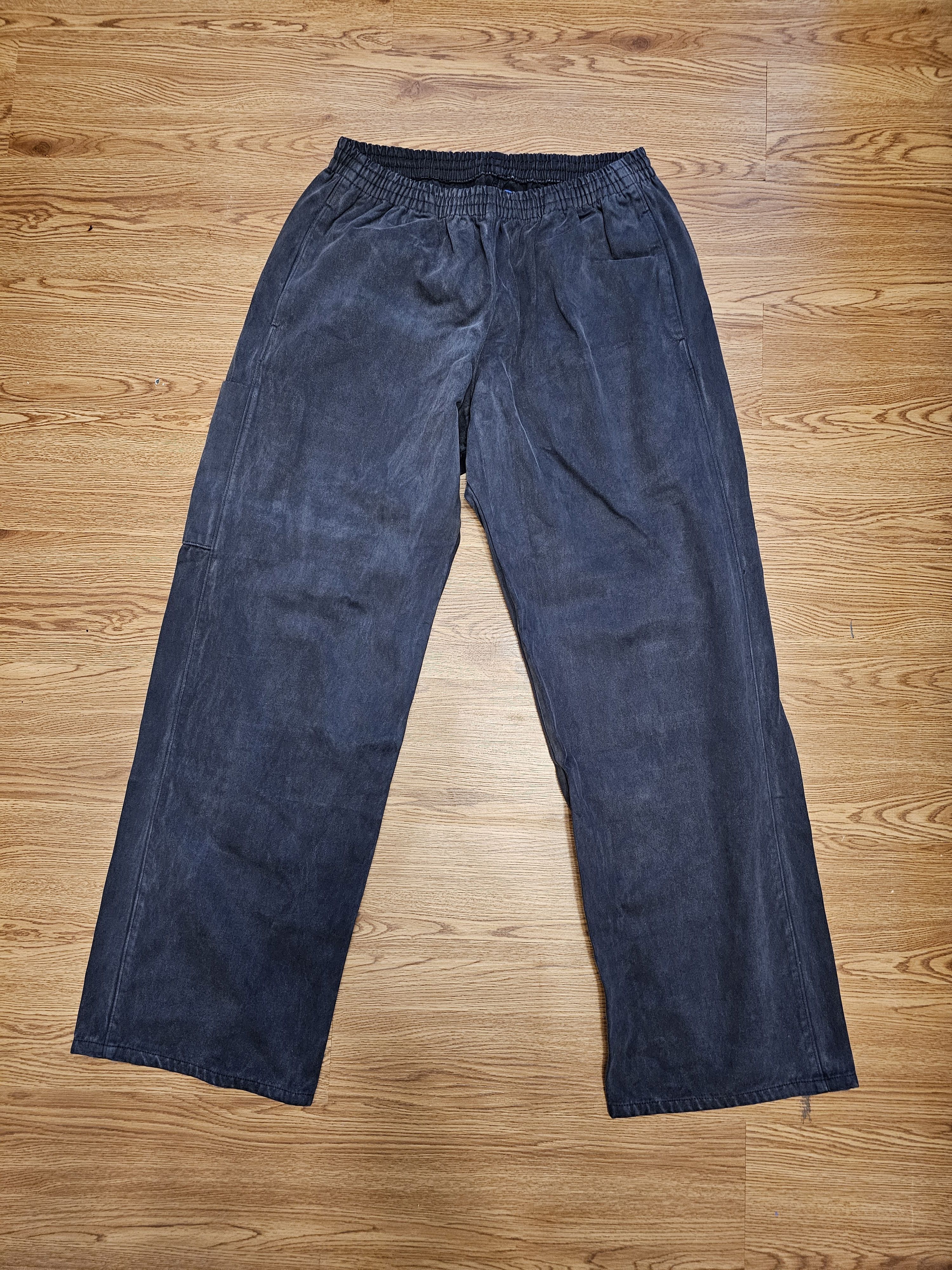 Balenciaga × Gap × Kanye West Yeezy Gap Unreleased Cargo Pocket Pants Size US 34 / EU 50 - 1 Thumbnail