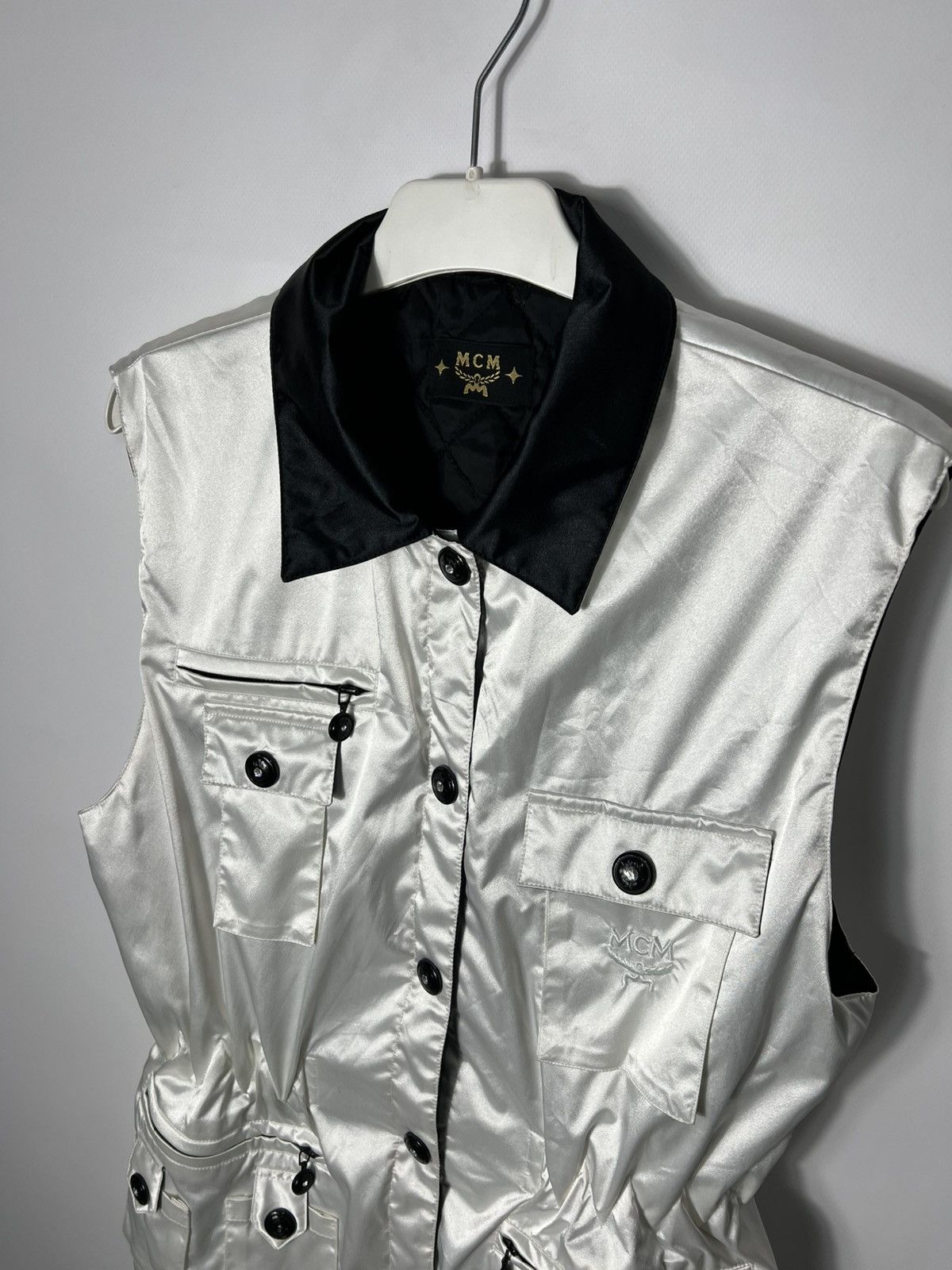 MCM Vintage streetwear luxury MCM Women’s Vest Size M / US 6-8 / IT 42-44 - 2 Thumbnail