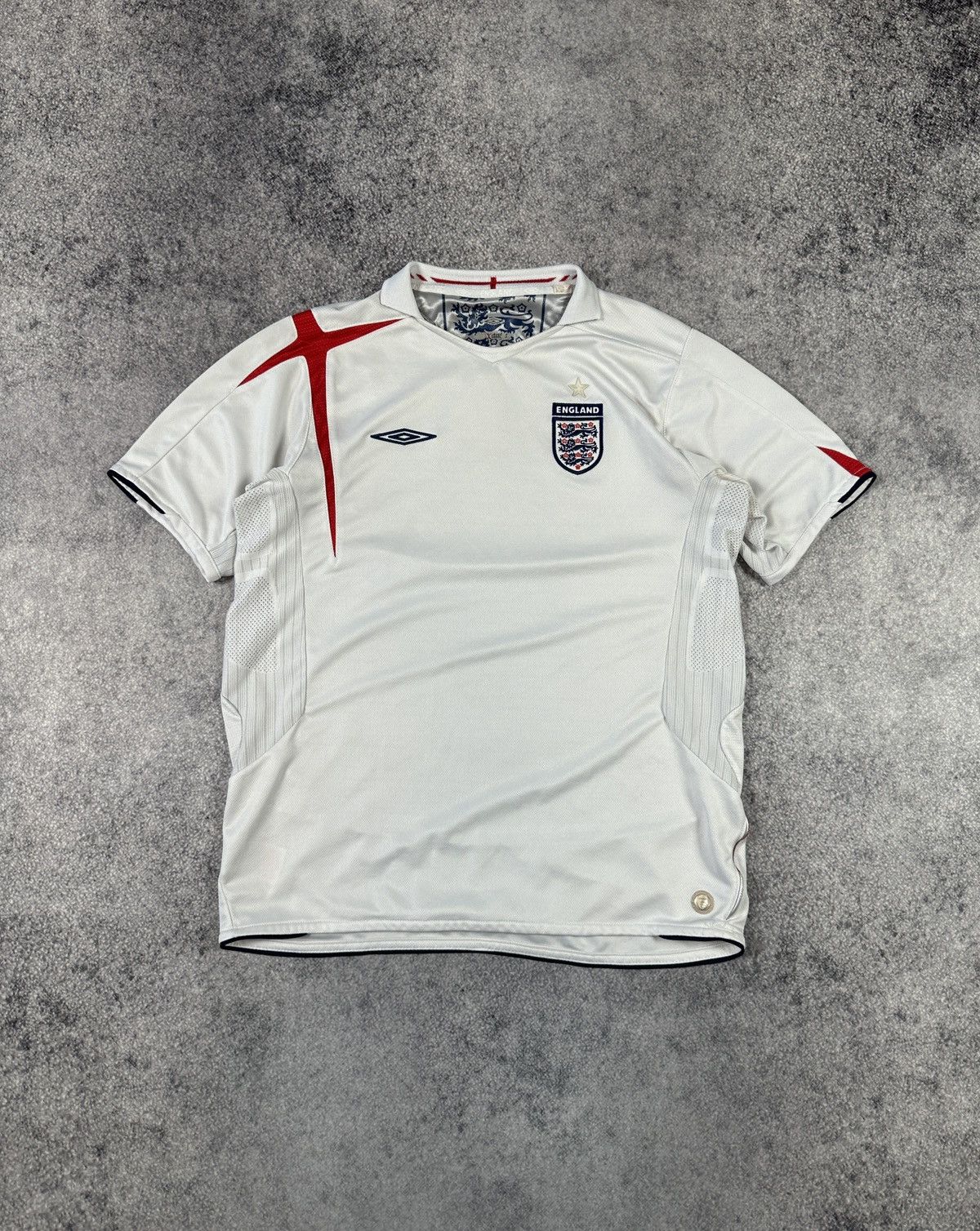 Umbro Vintage Umbro England Soccer Jersey Blokecore Rare Style VTg Size US XS / EU 42 / 0 - 1 Thumbnail