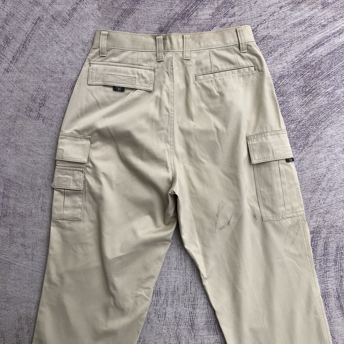 Vintage Japanese brand cargo cream 6 pocket Pants Size US 27 - 10 Thumbnail