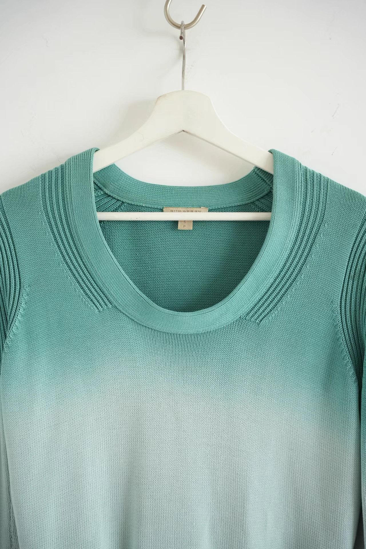 Burberry Burberry Gradient Silk Blend Sweater T-shirt K4 Size US S / EU 44-46 / 1 - 3 Thumbnail