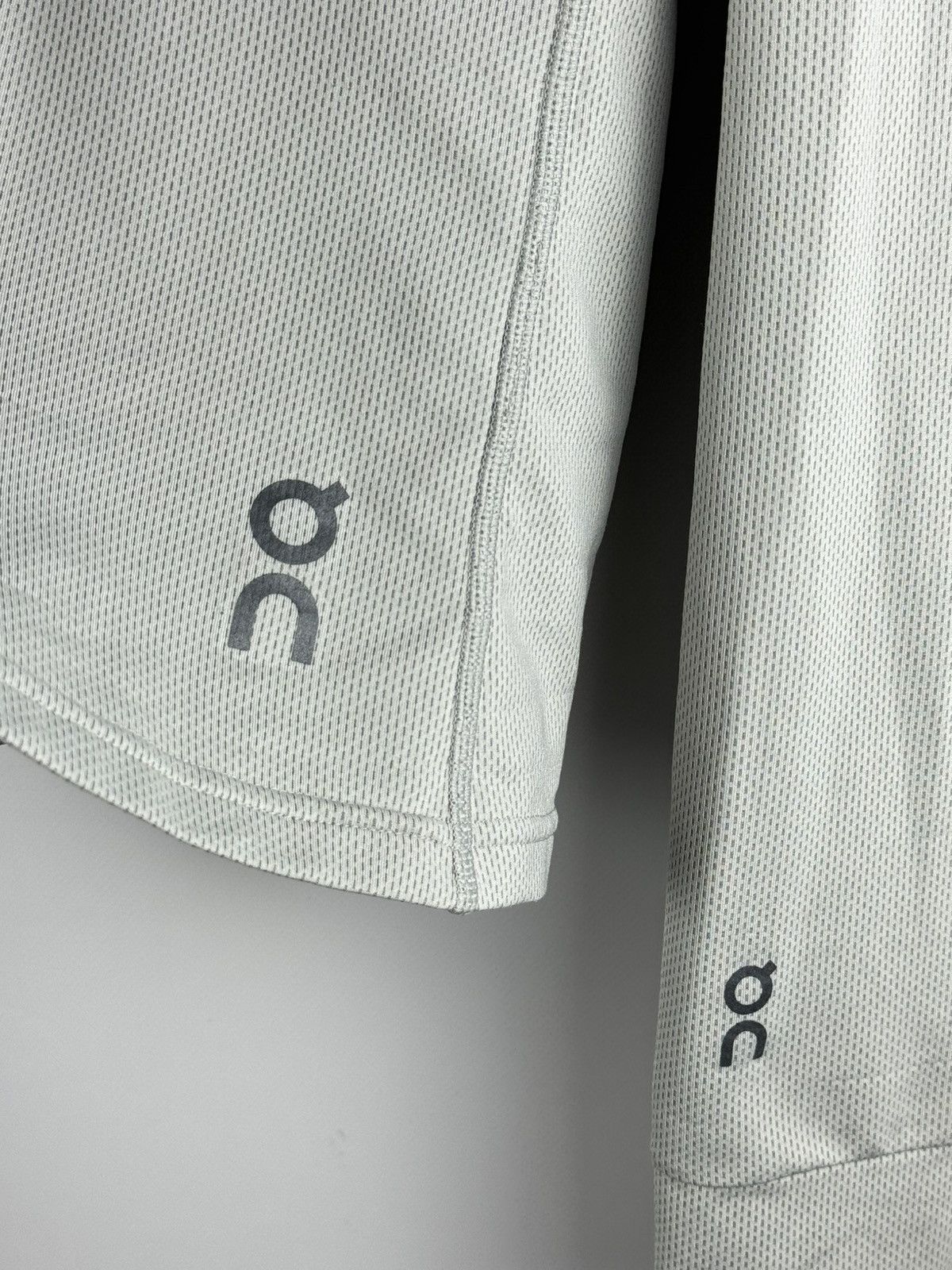 On On Running Clima-Shirt Half Zip Pullover Swiss Engineering Size US L / EU 52-54 / 3 - 3 Thumbnail