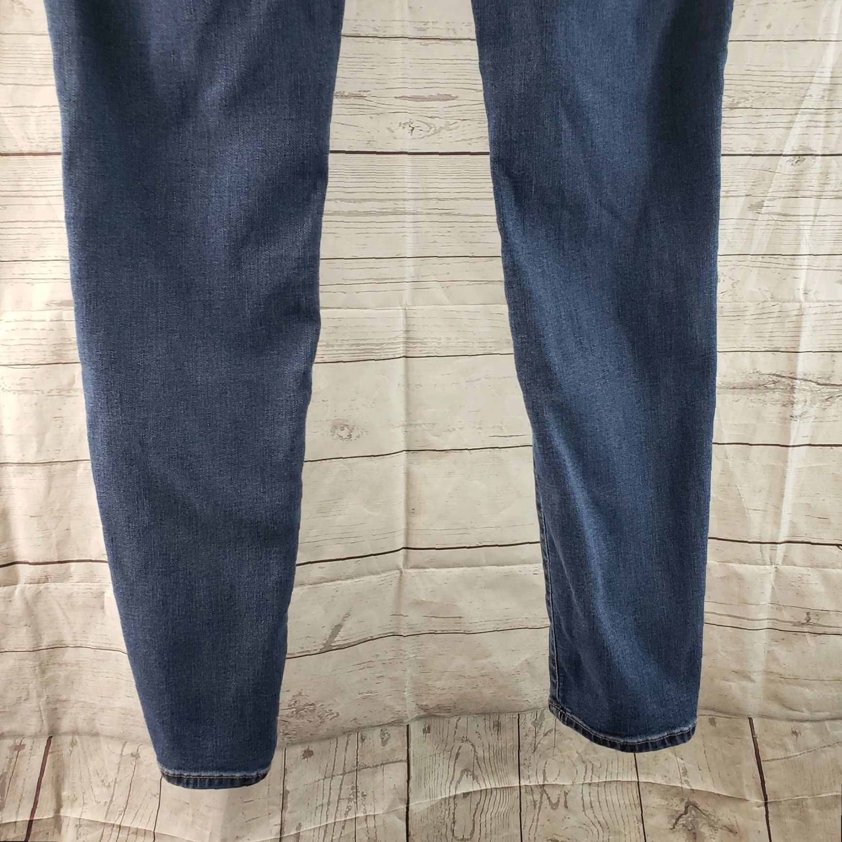 Old Navy Old Navy Womens Rockstar Jeans Size 10 Blue Distressed Skinny Low Rise Jeans Size 32" / US 10 / IT 46 - 5 Thumbnail