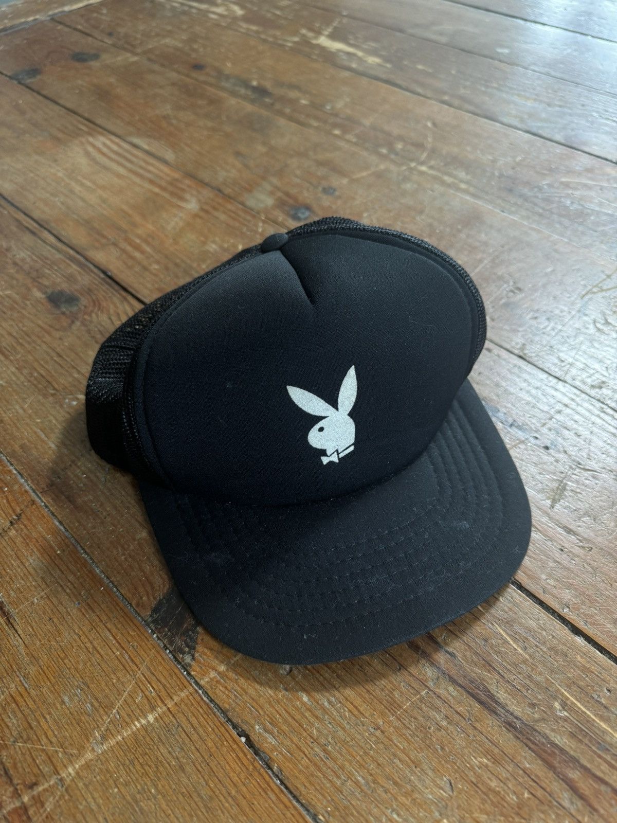 Playboy VINTAGE PLAYBOY BUNNY TRUCKER HAT Size ONE SIZE - 1 Thumbnail