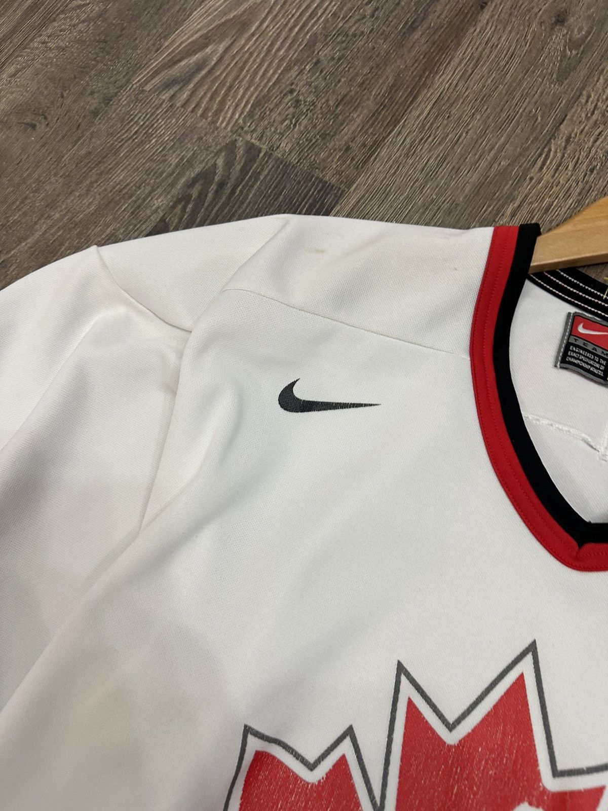 Nike Vintage nike team canada hockey jersey Size US M / EU 48-50 / 2 - 7 Thumbnail