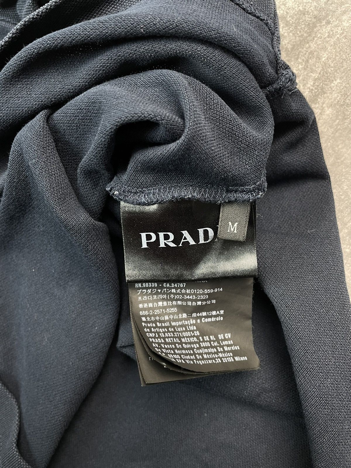 Prada Prada Red Tab Polo Shirt Size US M / EU 48-50 / 2 - 7 Thumbnail