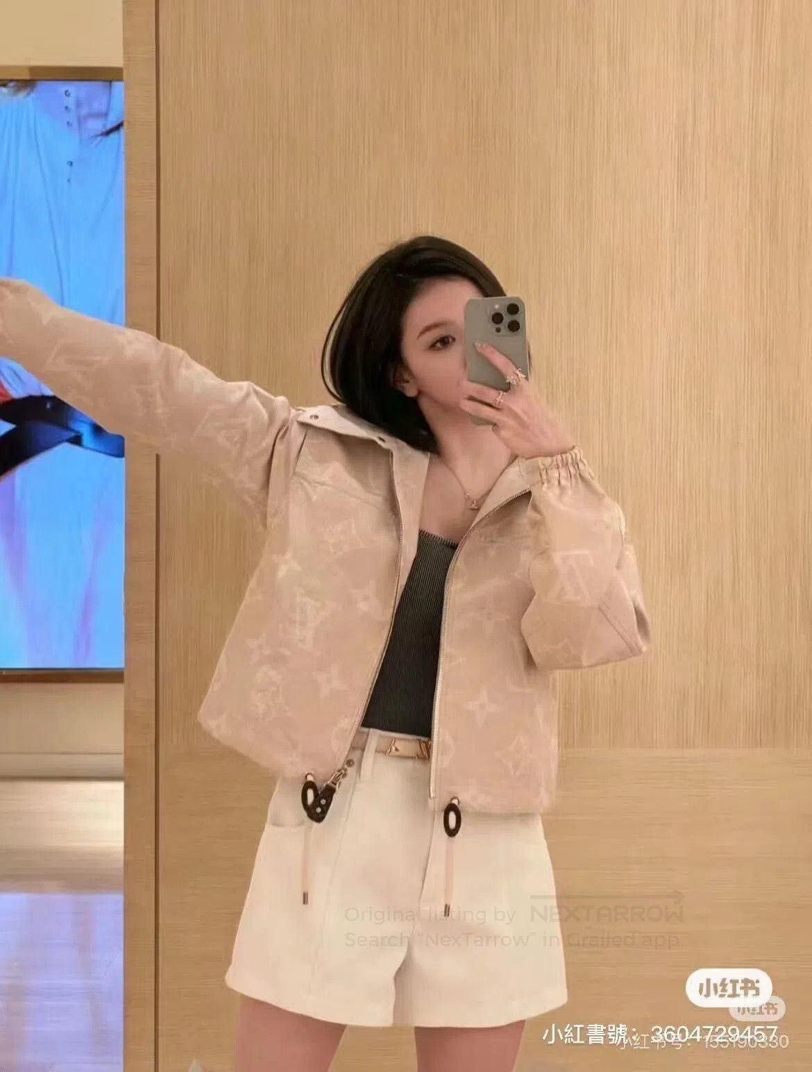 Louis Vuitton LV Full Logo Pink Coat. Size S / US 4 / IT 40 - 8 Thumbnail