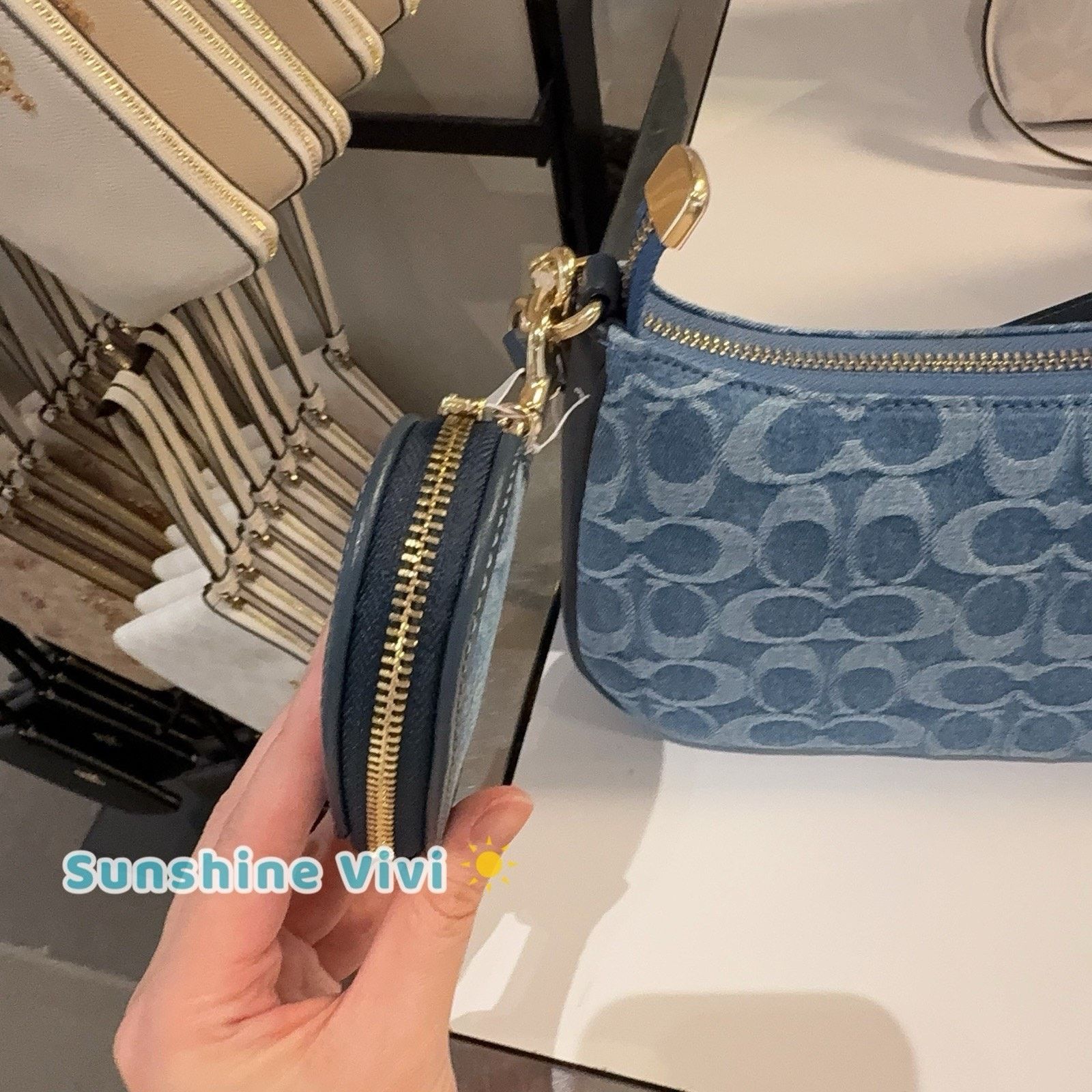 Coach NWT coach Heart Bag Charm Signature Denim CDF55 Gold/Indigo Size ONE SIZE - 3 Thumbnail