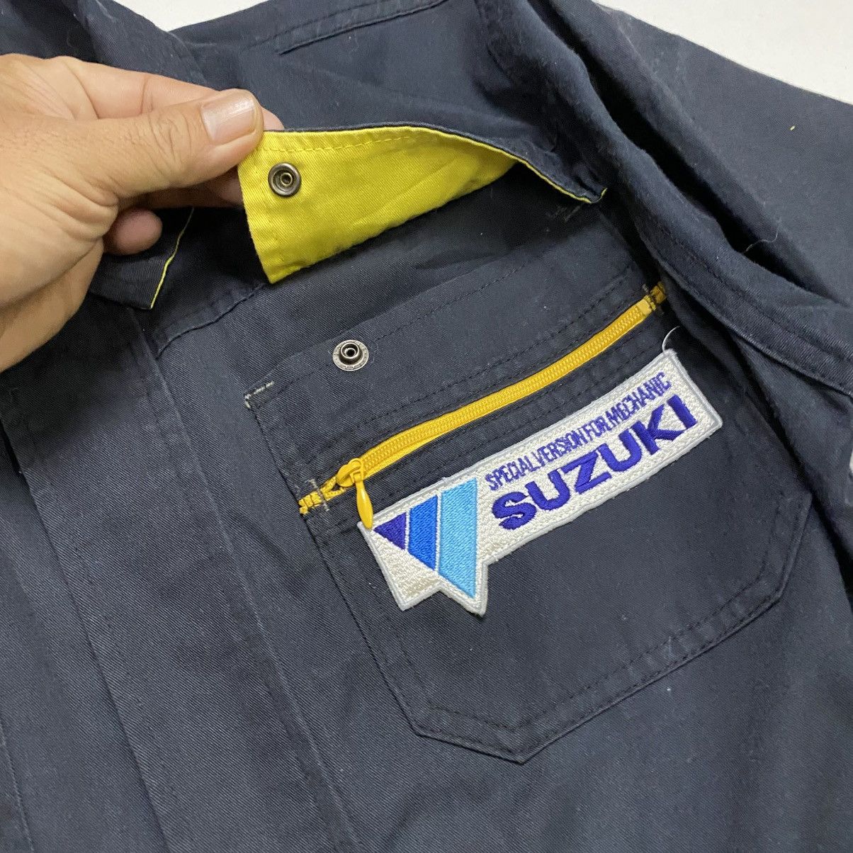 Other SUZUKI COVERALLS TECHNICAL STAFF Size US S / EU 44-46 / 1 - 15 Thumbnail