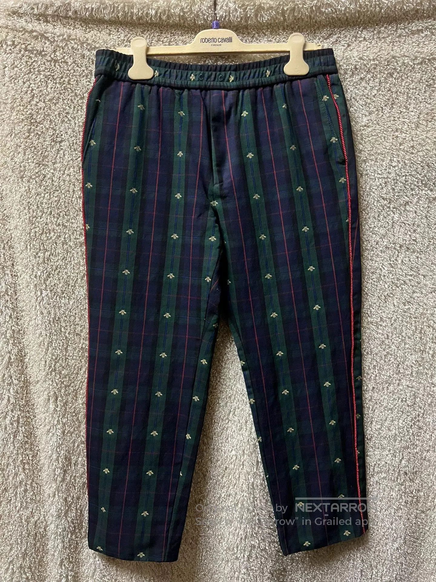 Gucci Gucci Men's Bee Wool Casual Cropped Pants. Size US 30 / EU 46 - 1 Thumbnail