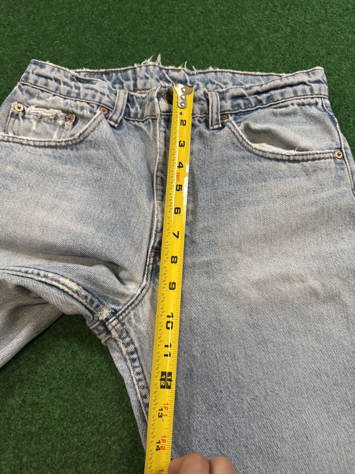 Levi's Vintage Clothing Vintage 90s Levi’s 505 Slim Straight Light Wash Denim Jeans Size US 30 / EU 46 - 9 Thumbnail