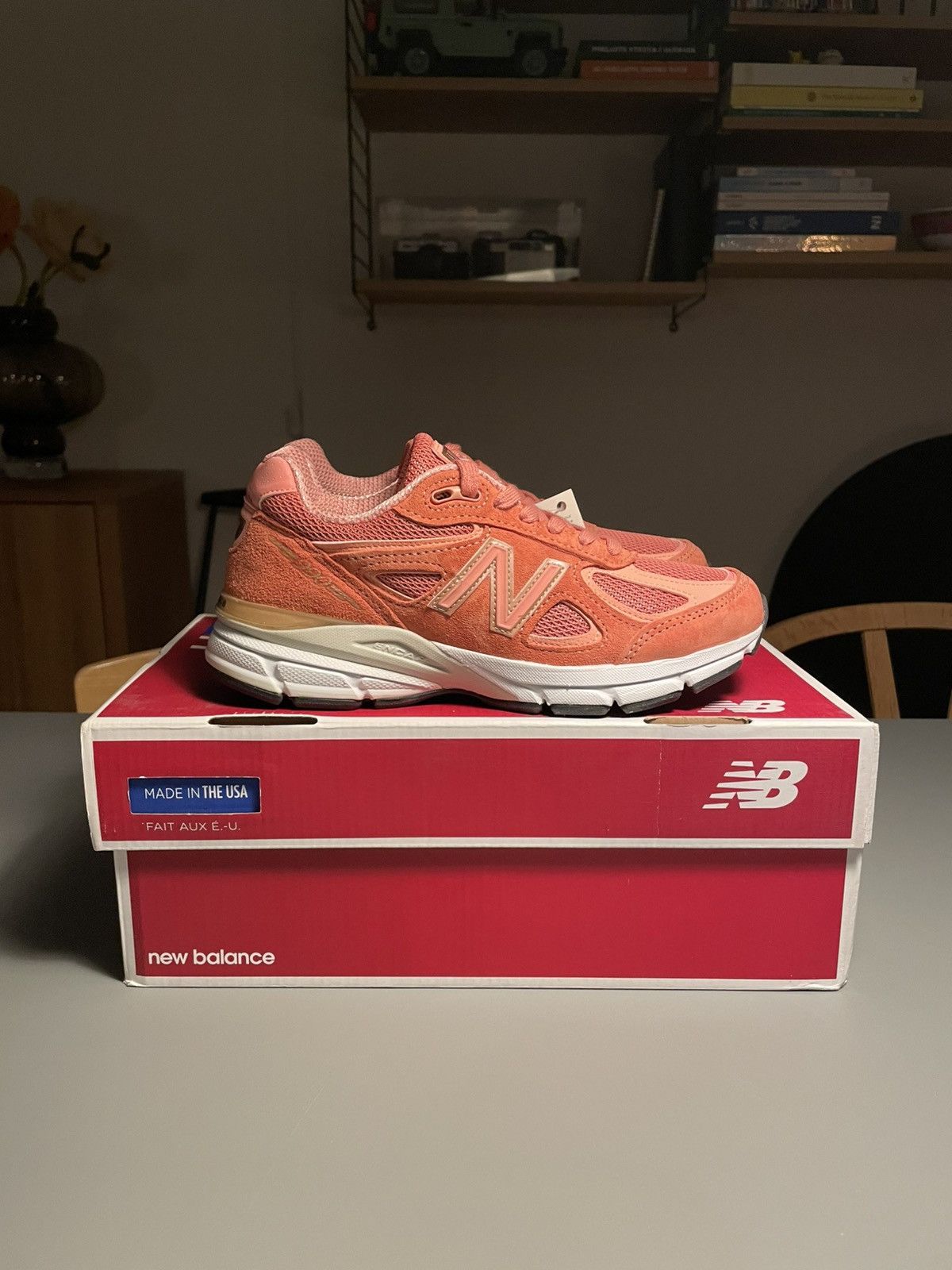 New Balance New Balance 990v4 ‘Sunrise’ Size US 5.5 / IT 35.5 - 2 Thumbnail