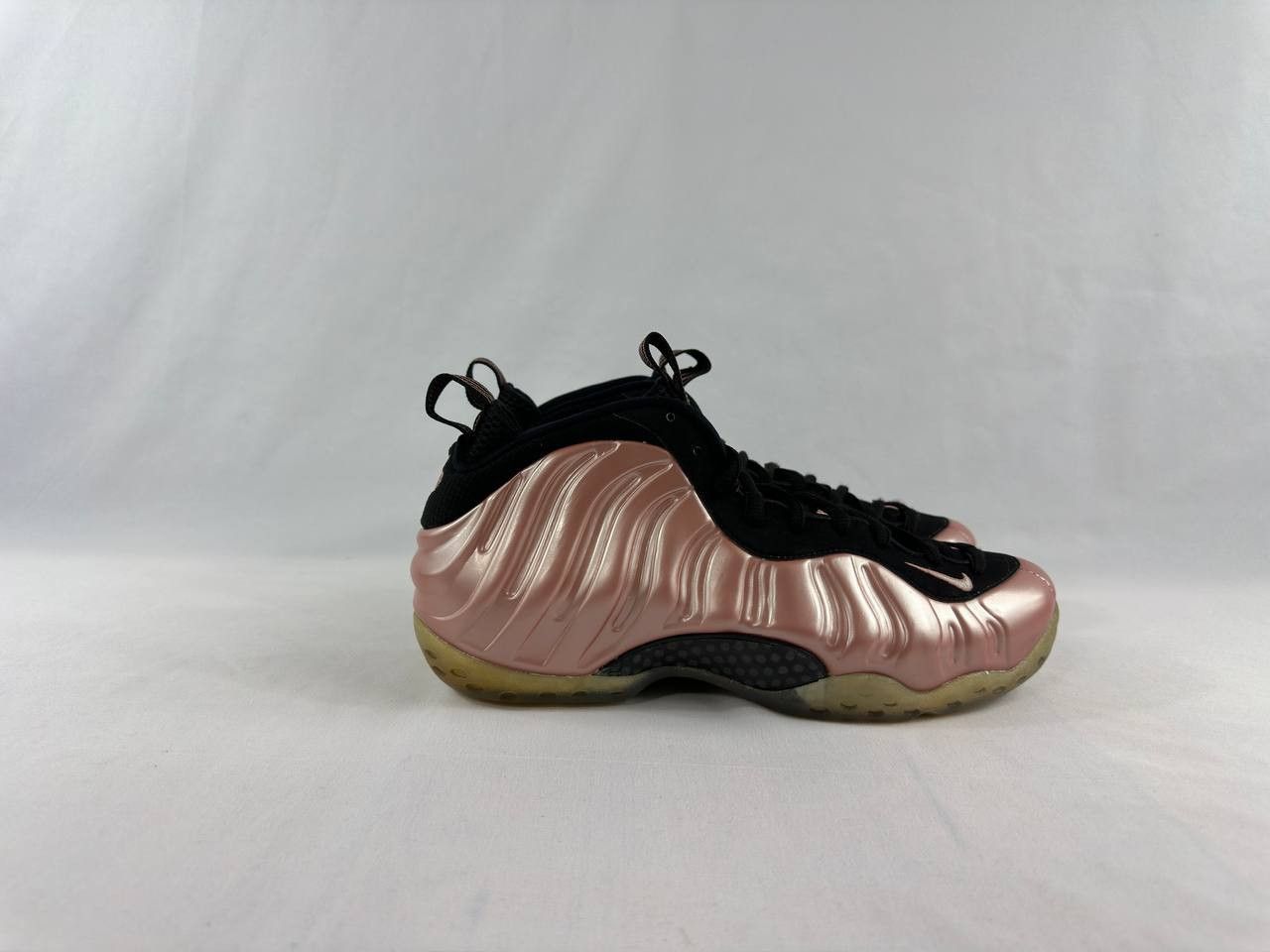 Nike Nike Air Foamposite One 'Elemental Rose' Size US 8.5 / EU 41-42 - 1 Thumbnail