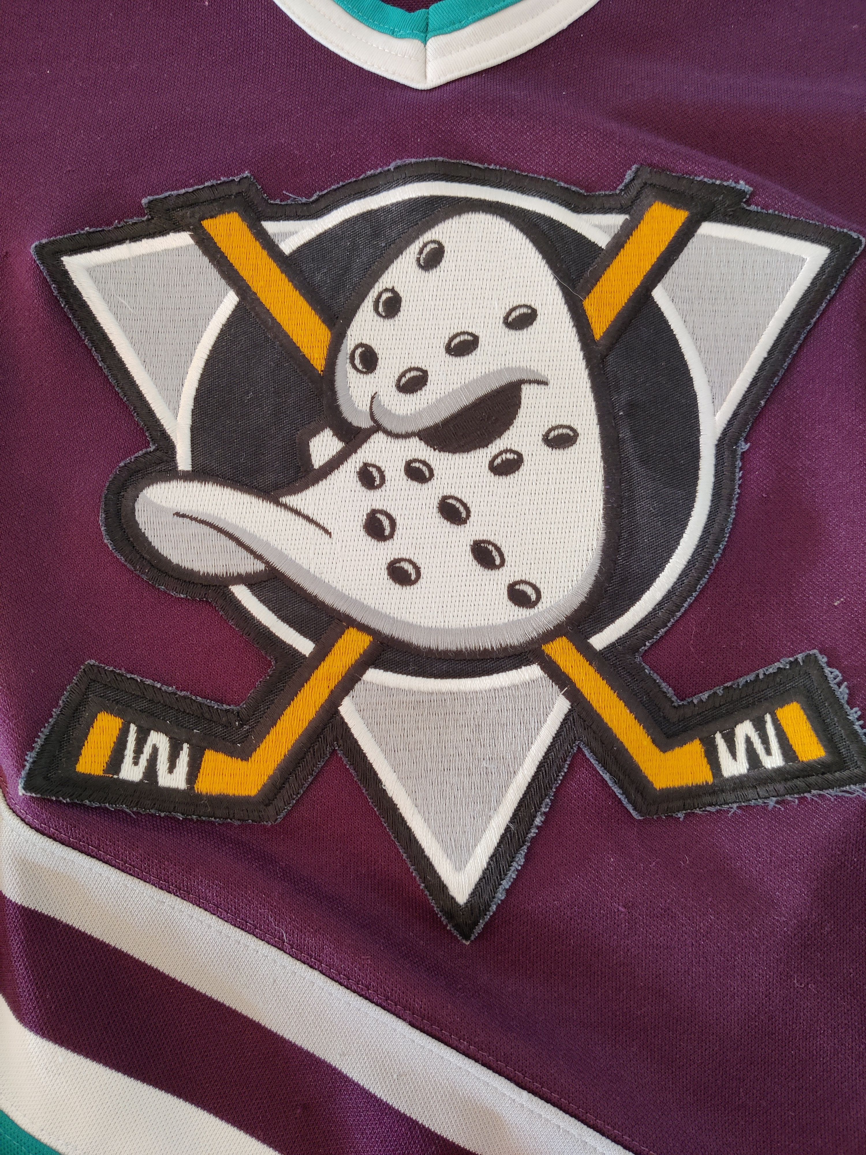 Ccm CCM Mighty Ducks NHL Jersey Vintage 90s Eggplant S Size US S / EU 44-46 / 1 - 4 Thumbnail