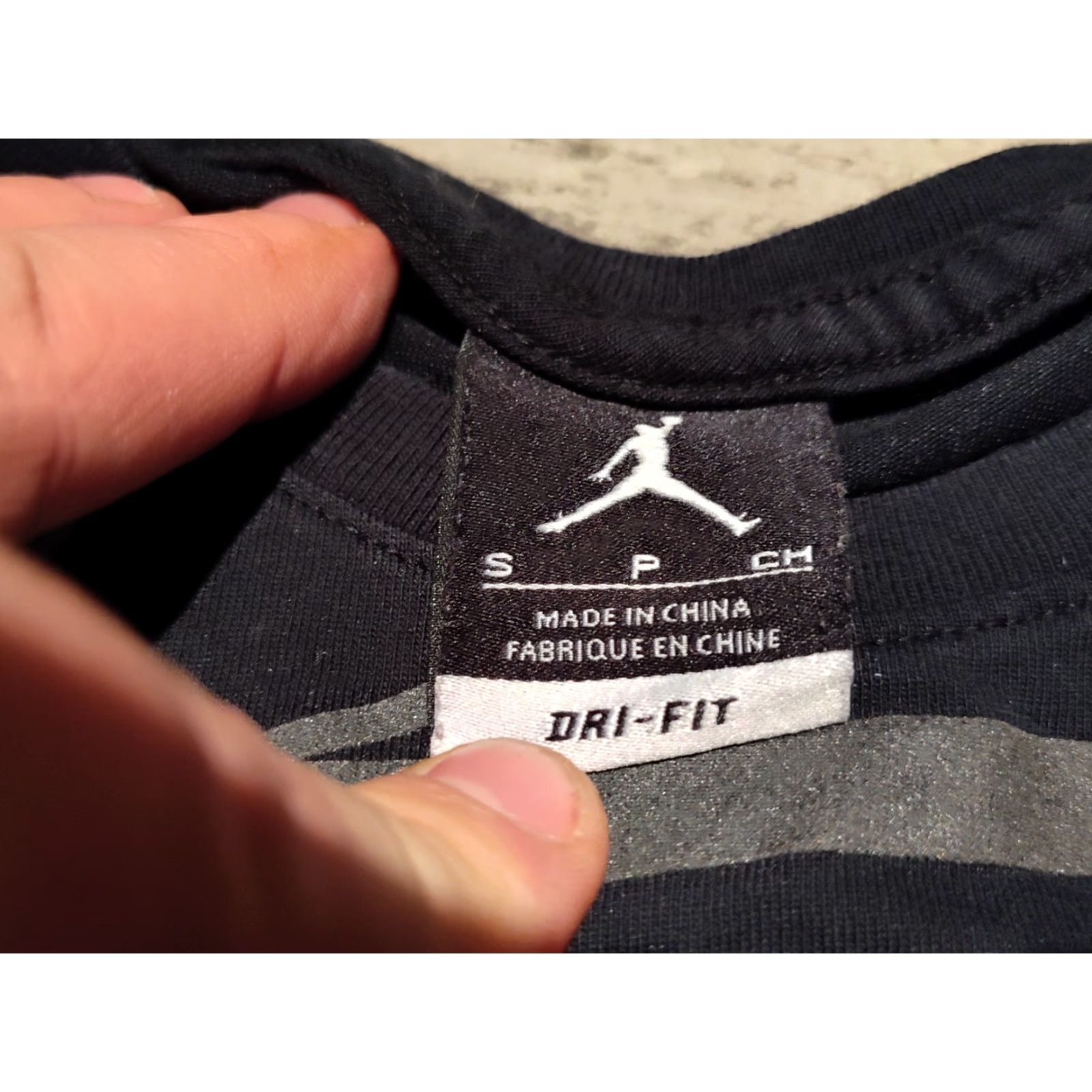 Nike Nike Jordan Jumpman Toronto 2016 Long Sleeve Tee Shirt Huge Logo Sz S 828212-010 Size US S / EU 44-46 / 1 - 7 Thumbnail