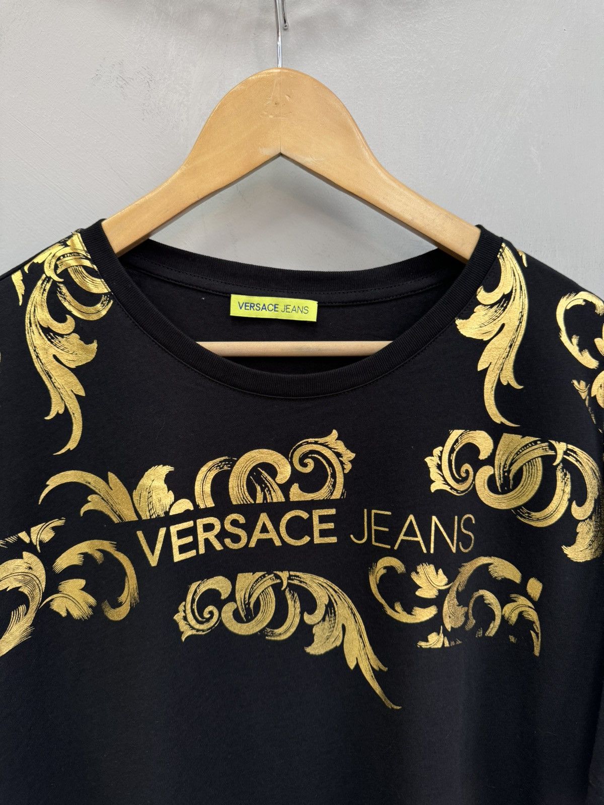 Versace Vintage Versace T Shirt Medusa Archive Size US XL / EU 56 / 4 - 3 Thumbnail