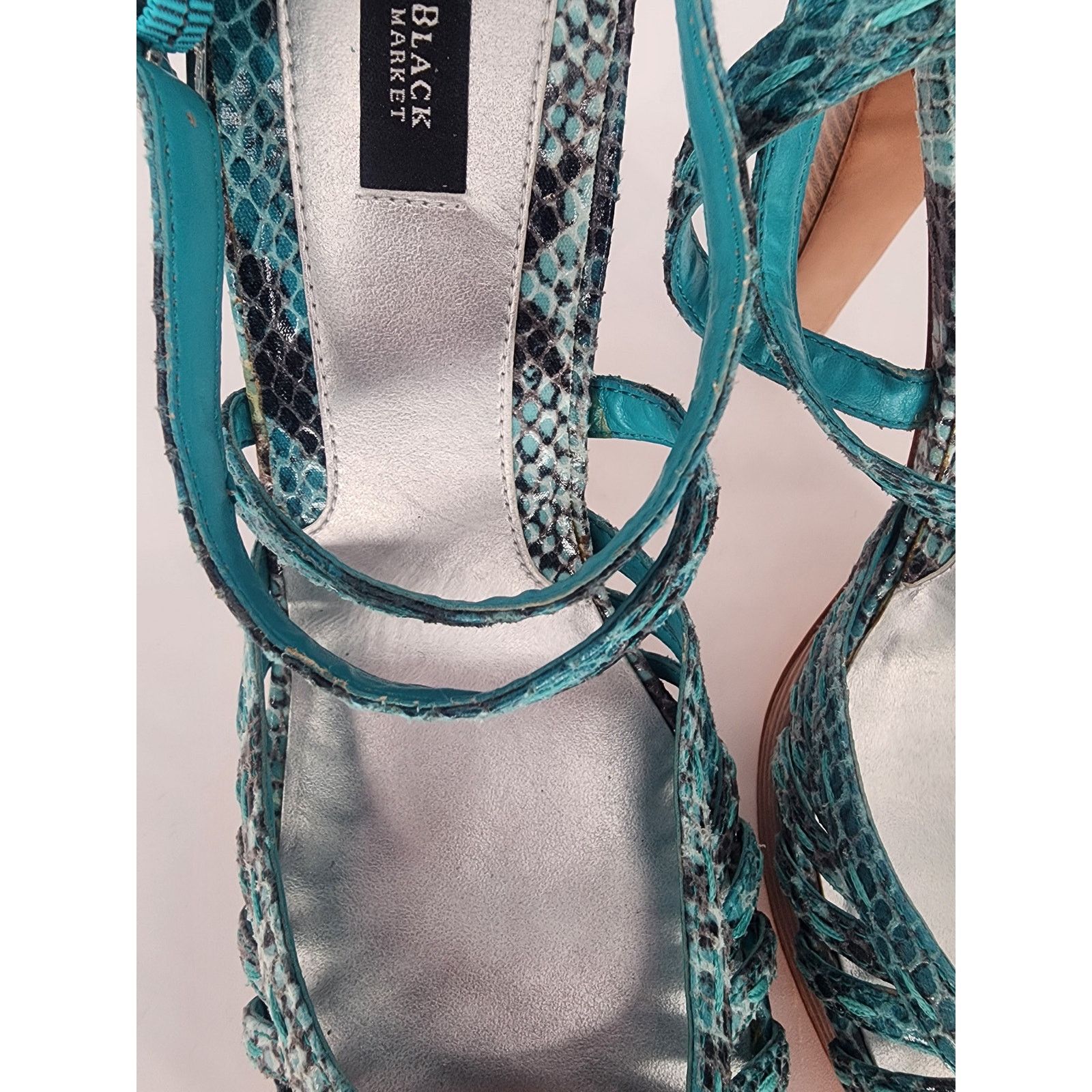 White House Black Market White House Black Market Teal Snakeskin Sandal Women's Sz 10 Size US 10 / IT 40 - 15 Thumbnail