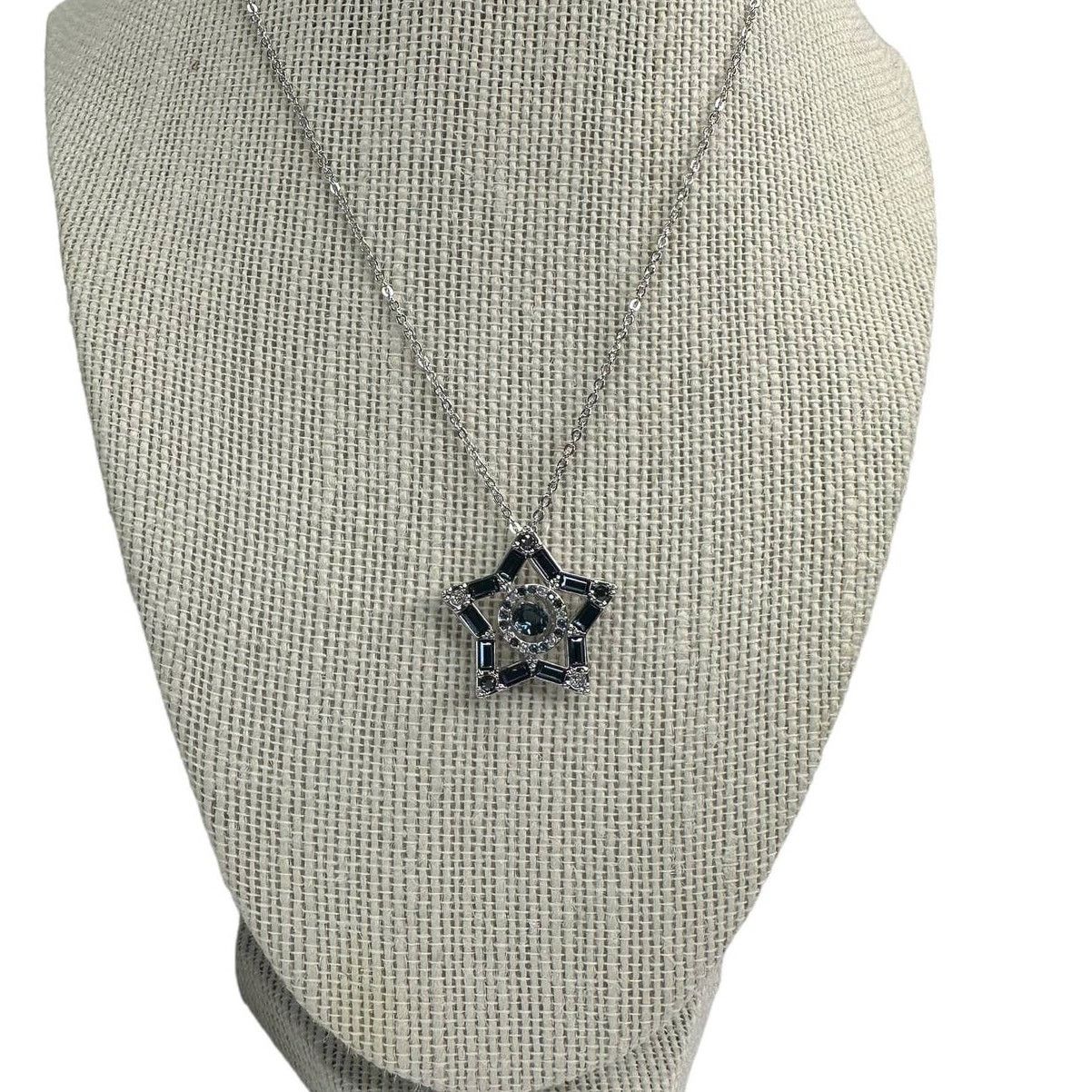 Swarovski Swarovski Stella pendant Mixed cuts, Star Long Blue Necklace Size ONE SIZE - 5 Thumbnail