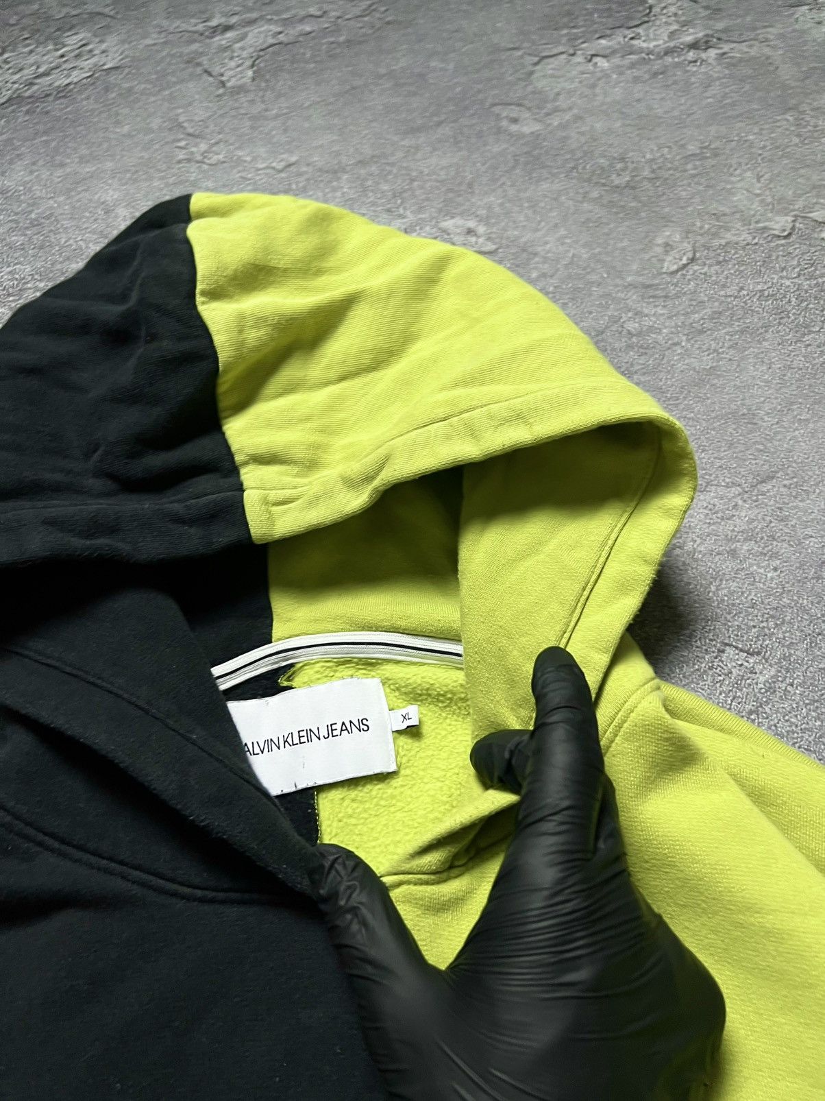 Calvin Klein Vintage Calvin Klein Big Logo Hoodie Xl Size US XL / EU 56 / 4 - 10 Thumbnail