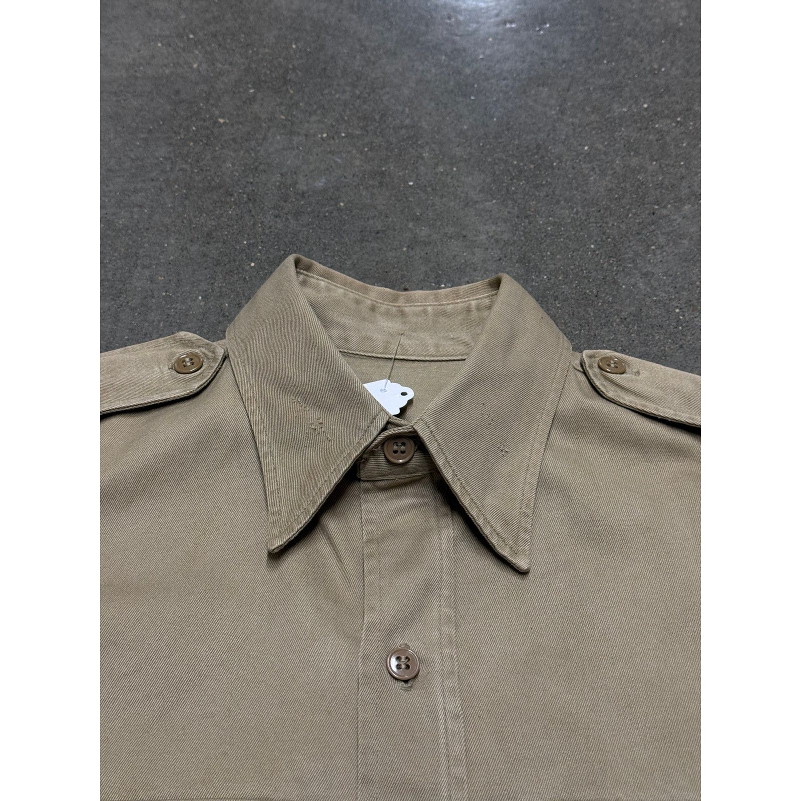 Vintage Vintage 1950’s Military Button-Up Uniform Shirt Size US L / EU 52-54 / 3 - 4 Thumbnail