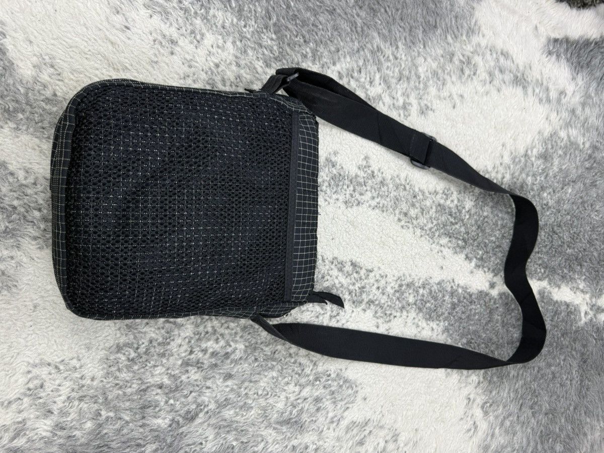 Stussy Vintage RARE 90s STUSSY Small Checked Flip On Sling Bag Size ONE SIZE - 5 Thumbnail