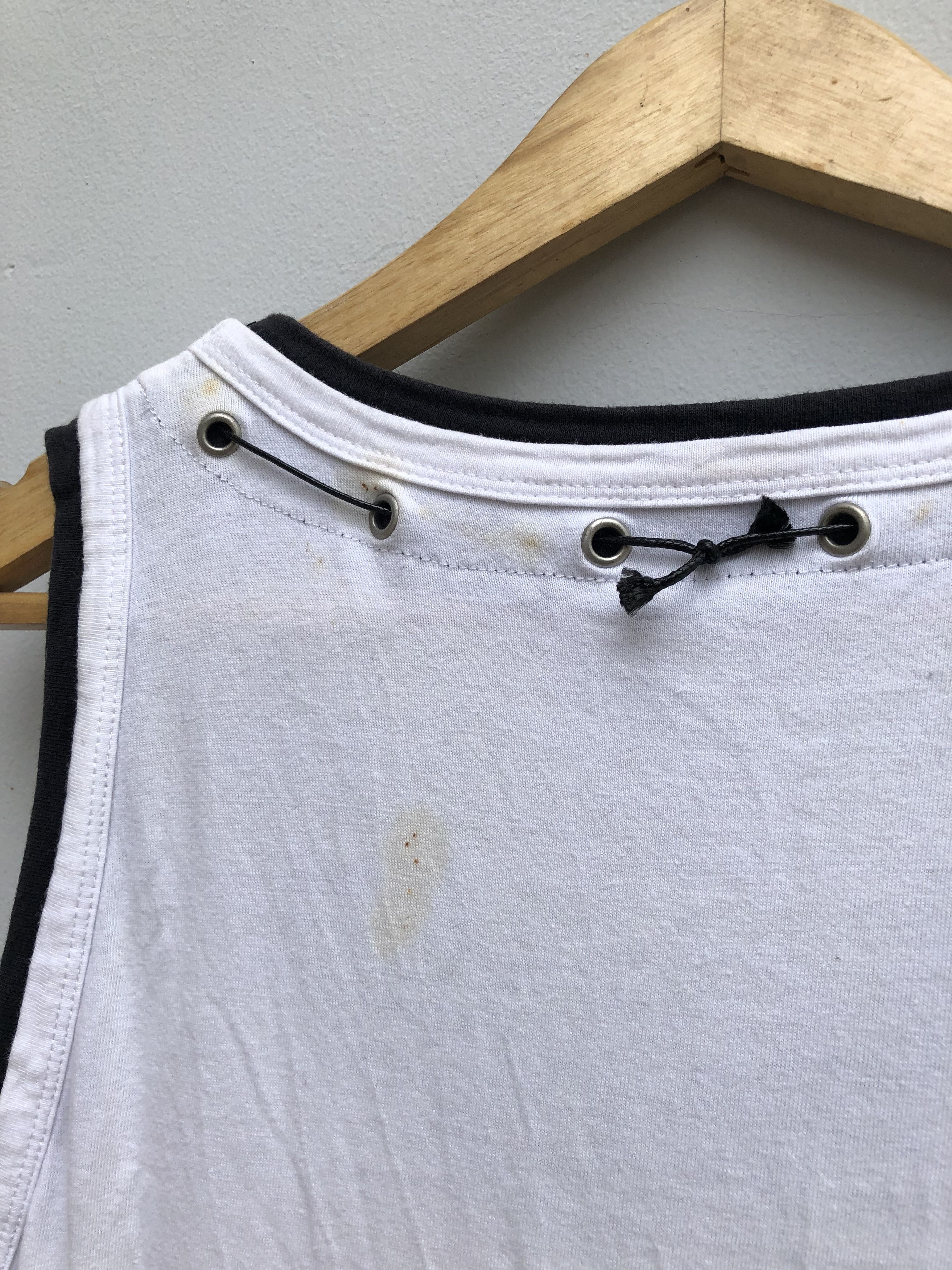 Beauty Beast × If Six Was Nine × Japanese Brand Y2k Japanese Euphuistic poem Tanktop with cross necklace Size US M / EU 48-50 / 2 - 5 Thumbnail