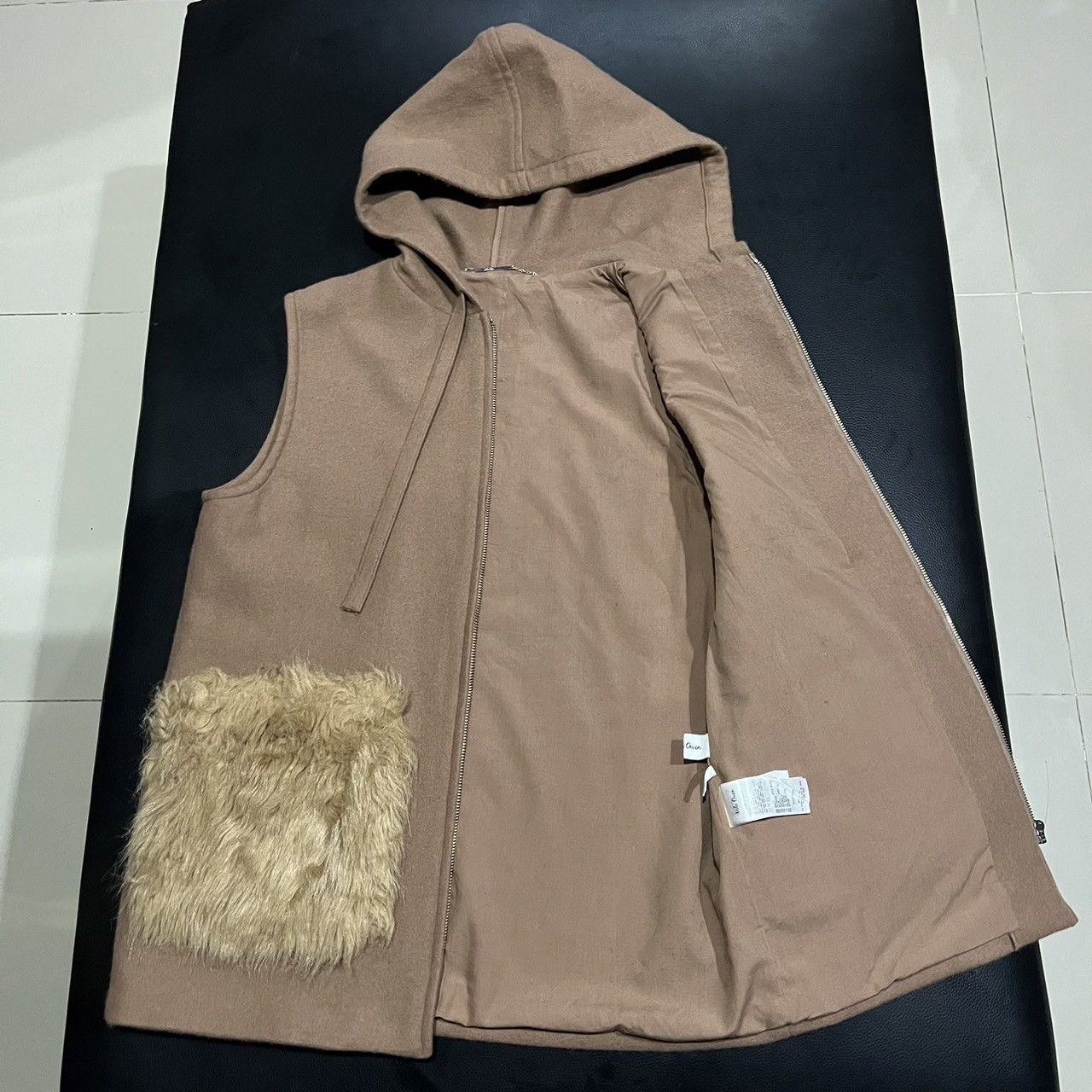If Six Was Nine Mila Owen fur pocket vest hooded if6was9 style wool blend Size US M / EU 48-50 / 2 - 5 Thumbnail