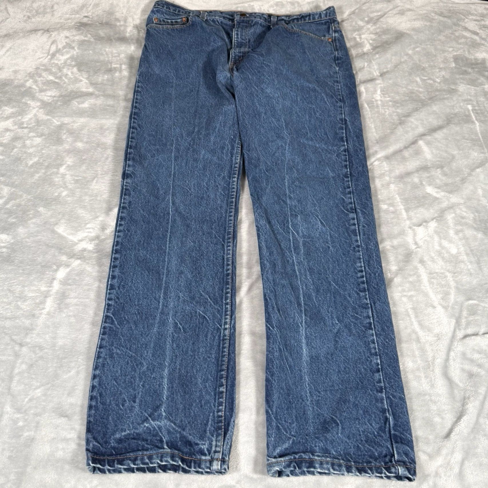 Levi's VINTAGE Levi's 505 Jeans Mens 42x34 Distressed USA Straight Fit 5-Pocket Denim Cotton Blue Regular Size US 38 / EU 54 - 6 Thumbnail