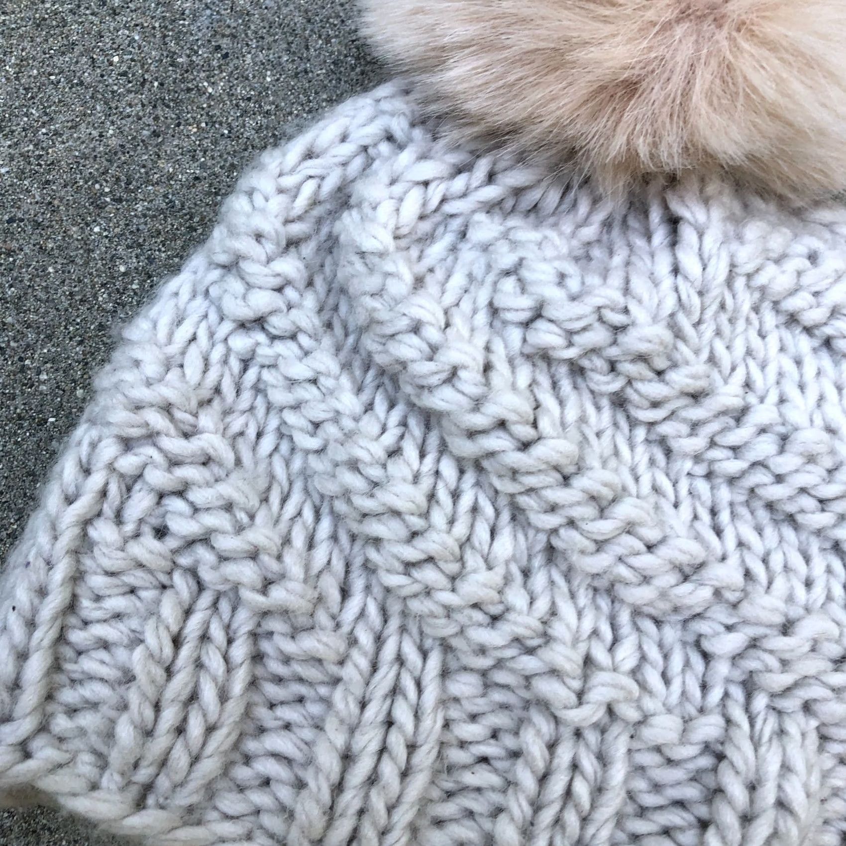 Free People VINTAGE FREE PEOPLE Pom Beanie Hat Women's One Size Wool Blend Cap Beige Fleece Lined Size ONE SIZE - 5 Thumbnail