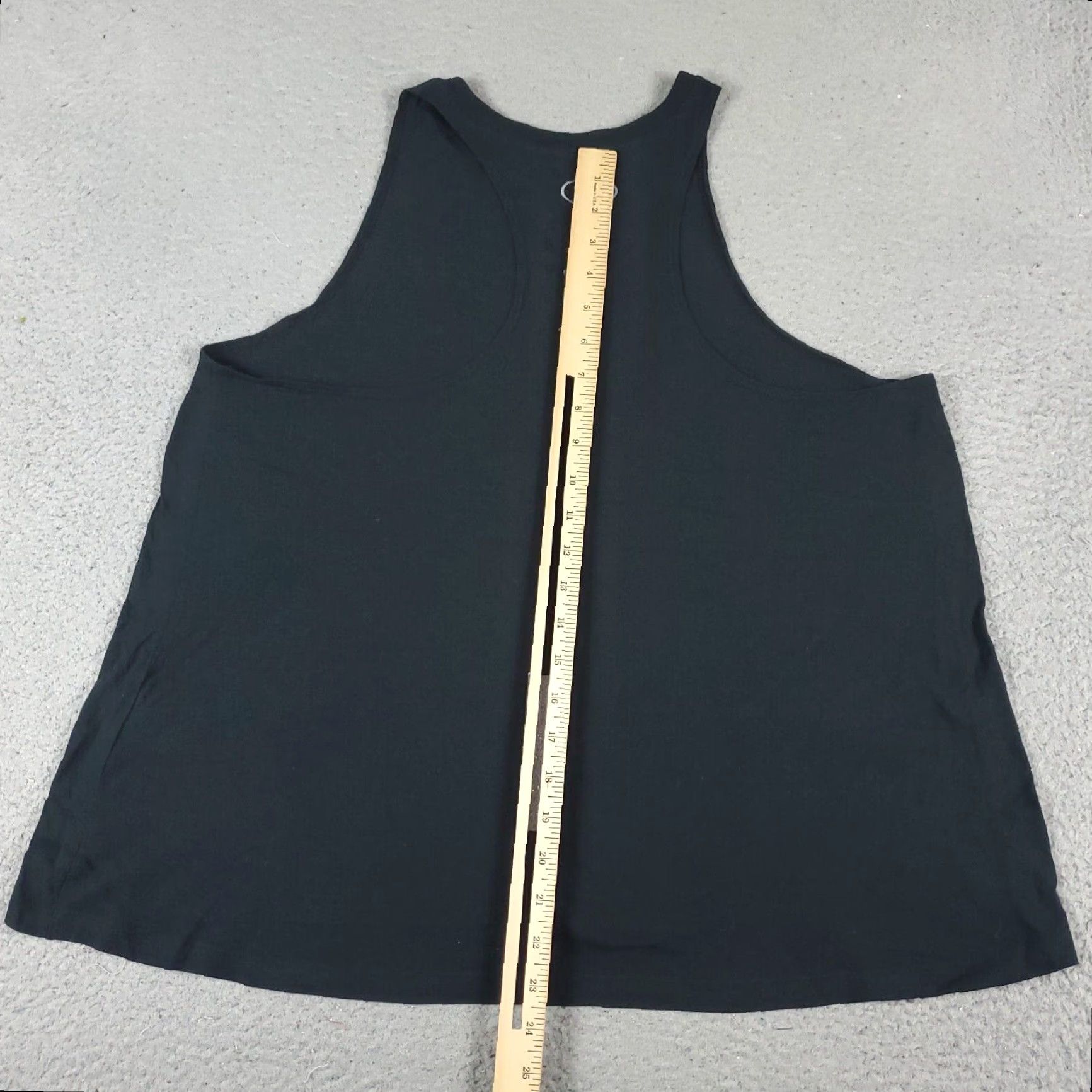 Under Armour Under Armour Tank Top Womens Large Black Active Gym Running Shirt Size L / US 10 / IT 46 - 4 Thumbnail