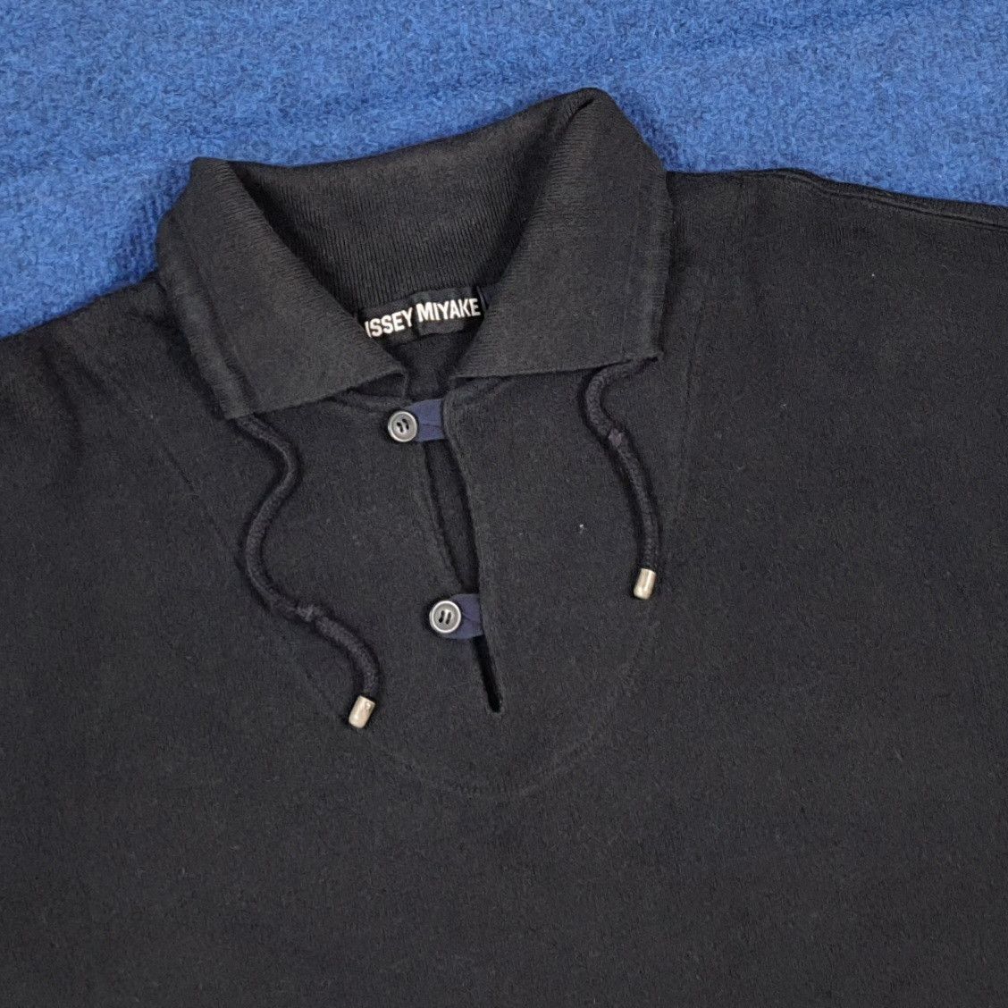 Issey Miyake Vintage Issey Miyake Drawstring Collar Sweatshirt C299N28 Size US L / EU 52-54 / 3 - 2 Thumbnail
