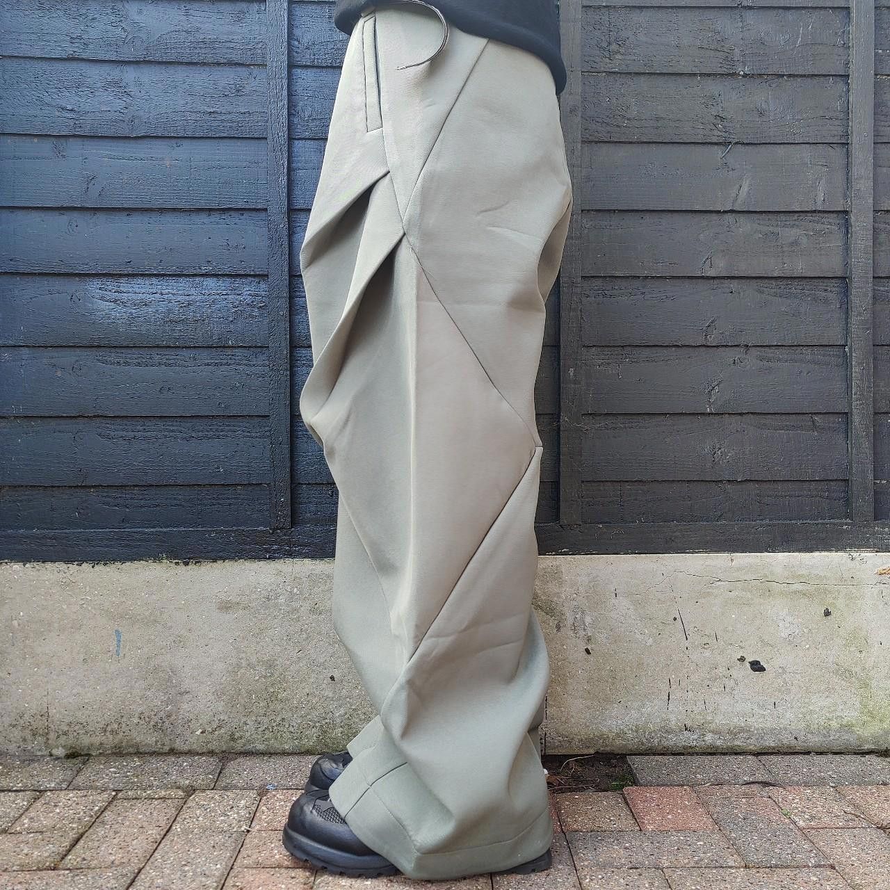 Other Grey-green Pleated Wide Leg Trousers Size US 32 / EU 48 - 3 Thumbnail