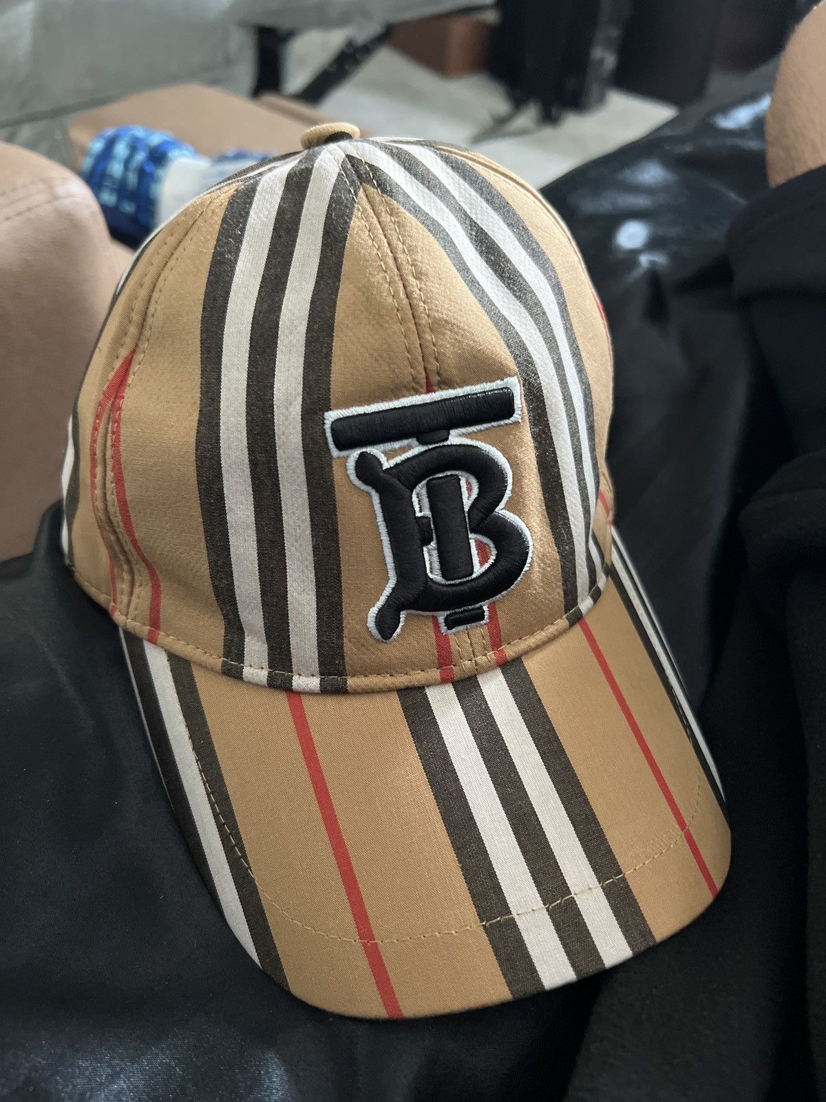 Burberry Burberry hat Size ONE SIZE - 3 Thumbnail