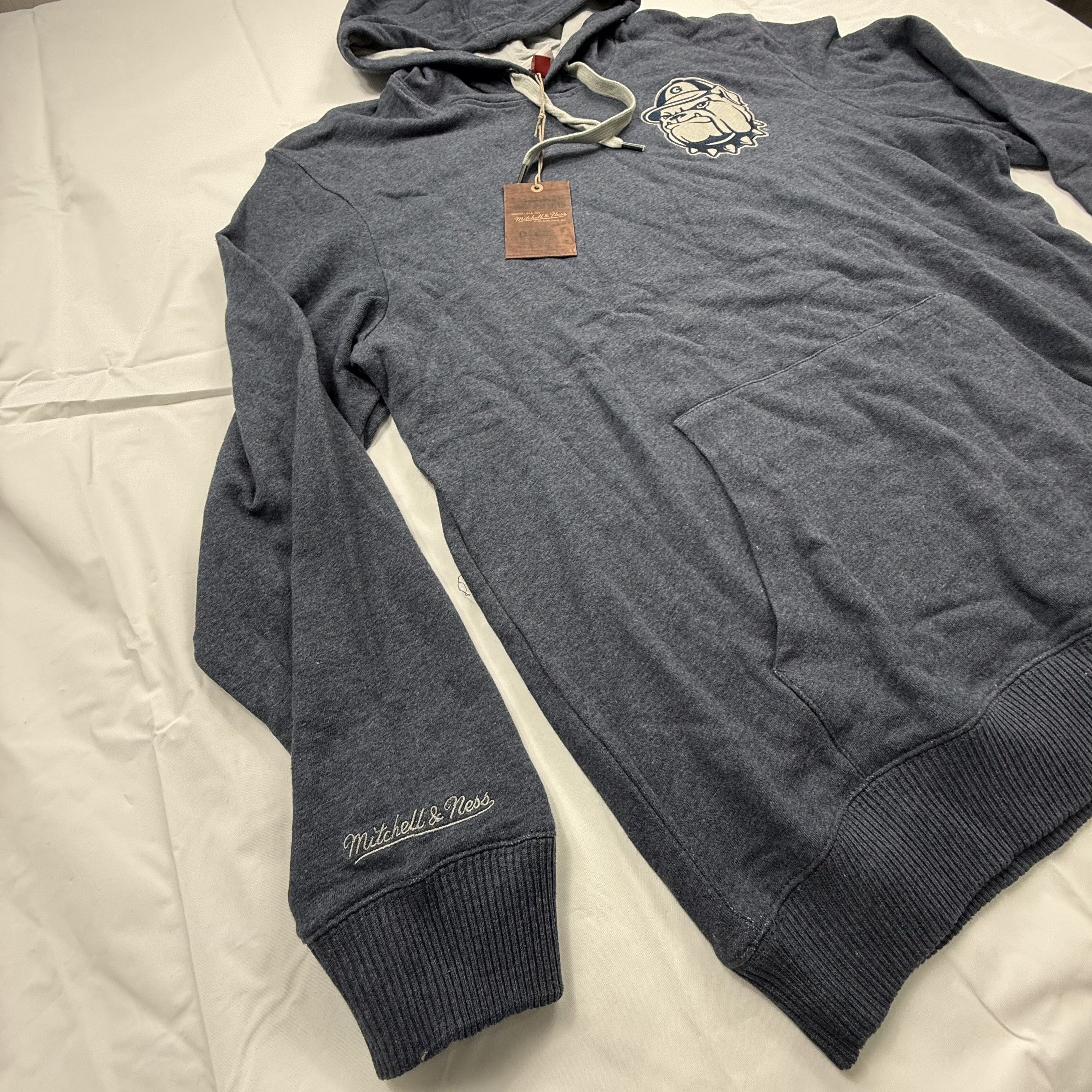Mitchell & Ness Mitchell & Ness Georgetown Hoyas College Vault Hoodie Size US XXL / EU 58 / 5 - 3 Thumbnail